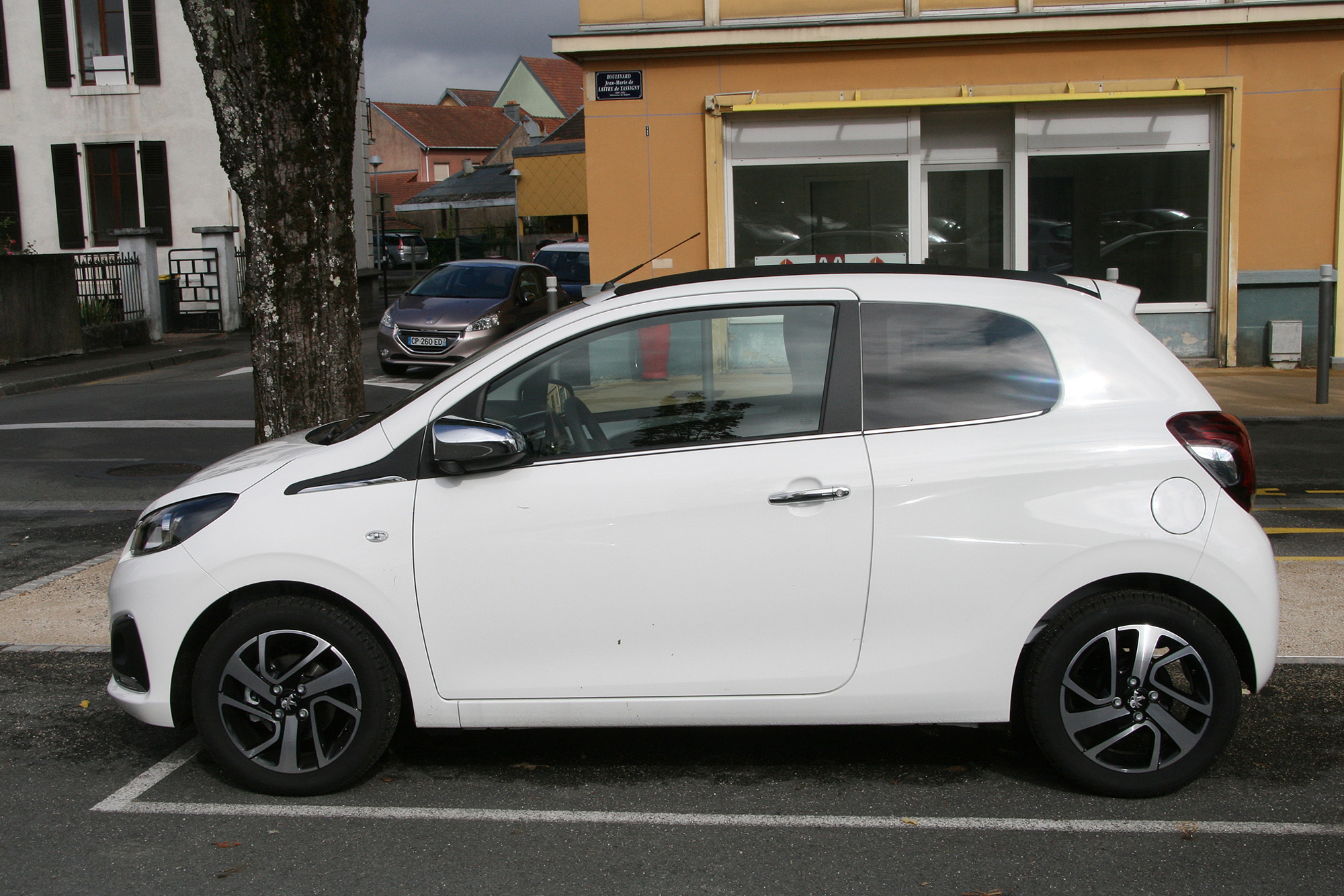 Peugeot 108