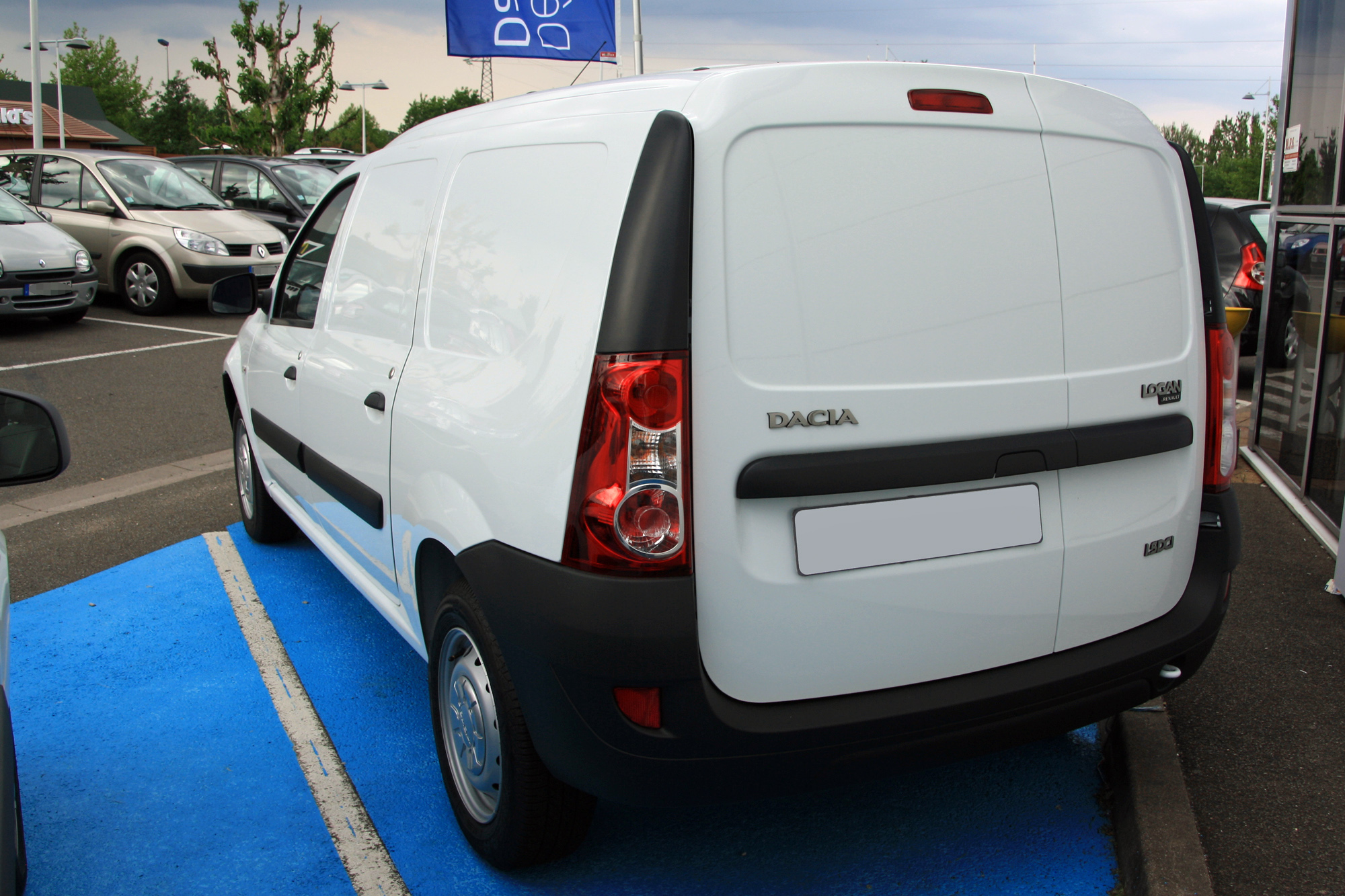 Dacia  Logan 1 phase 2