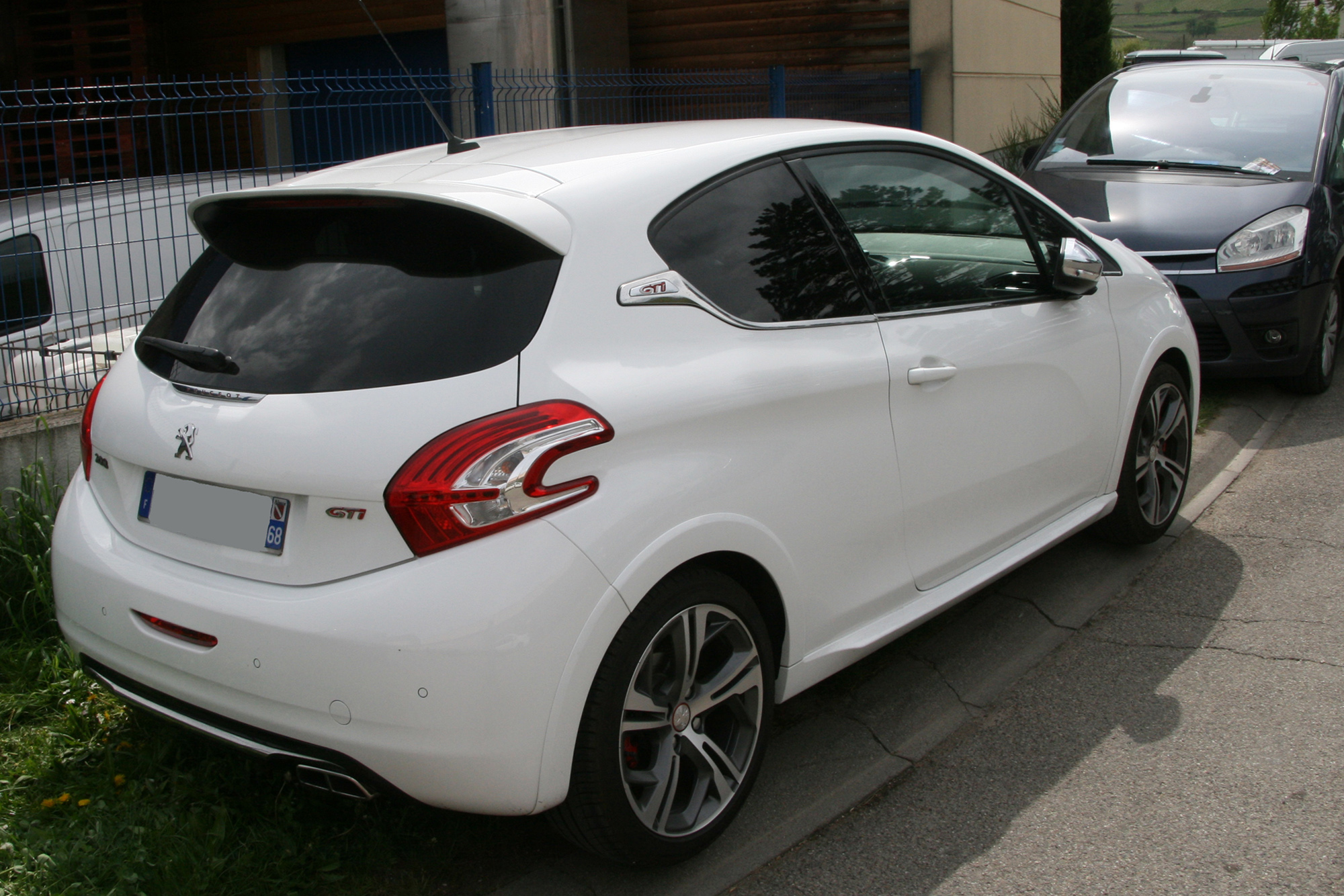 Peugeot 208 1 phase 1