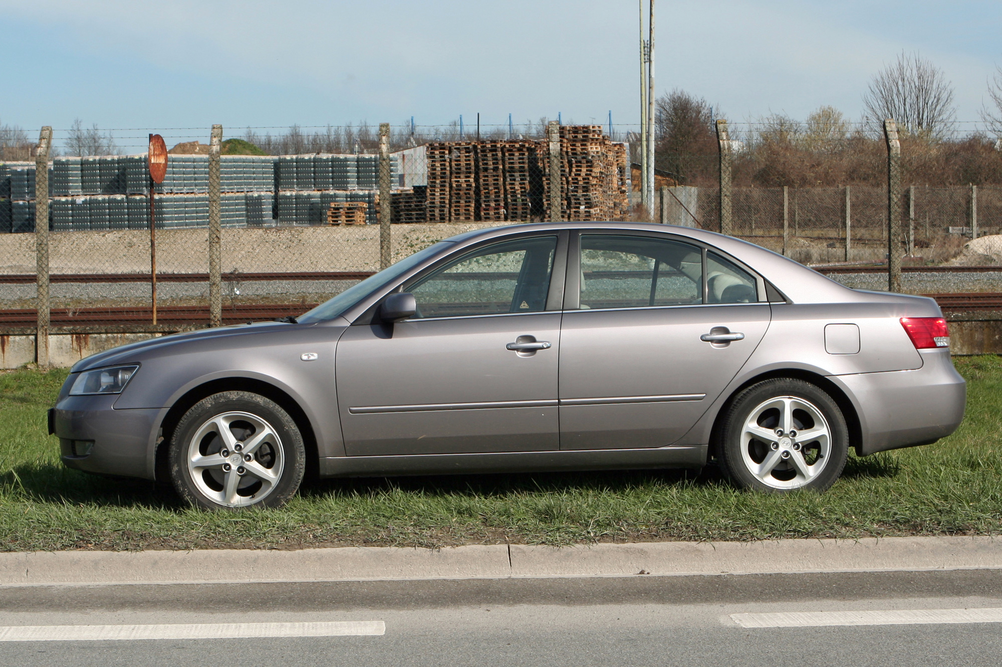 Hyundai Sonata 6