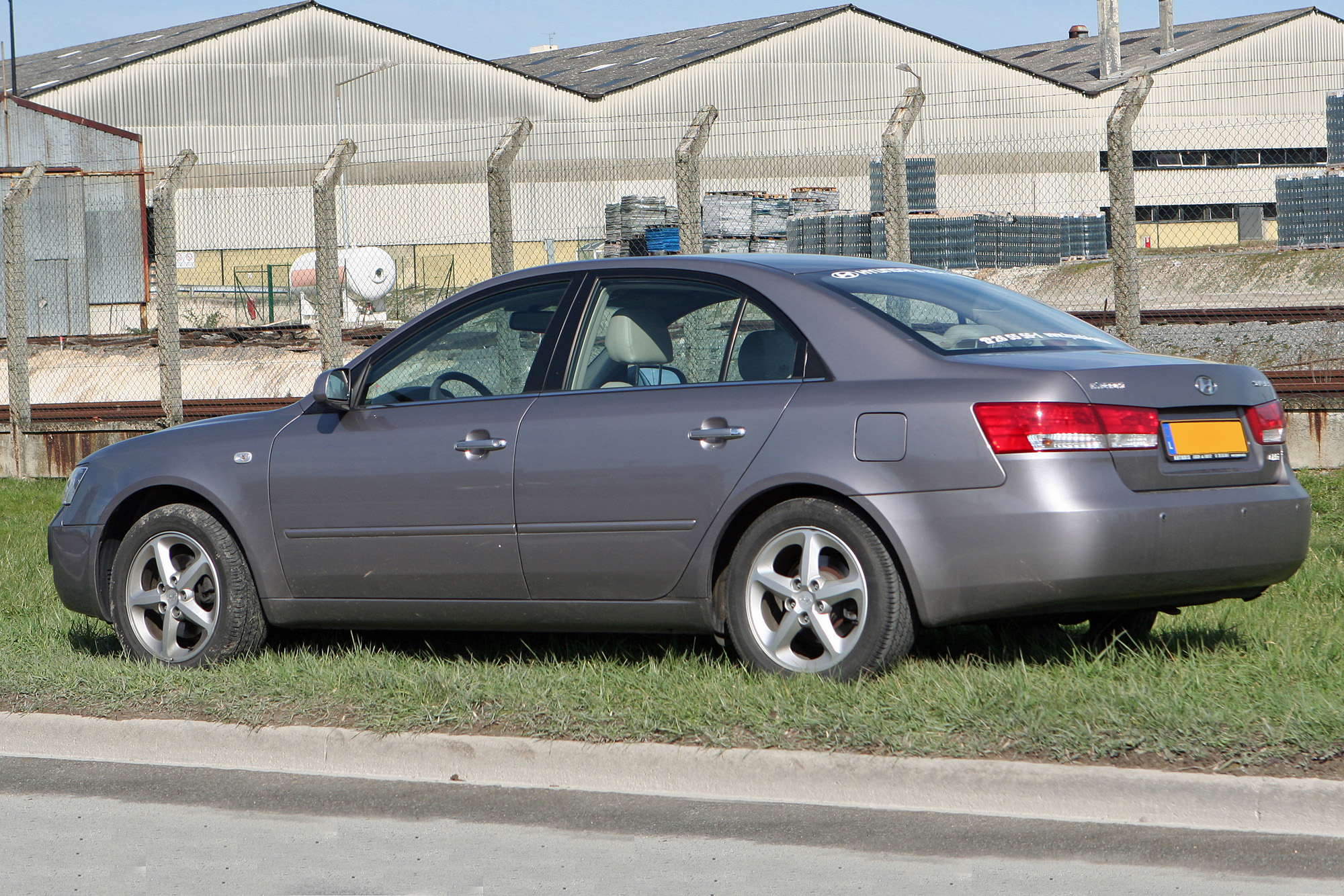 Hyundai Sonata 6