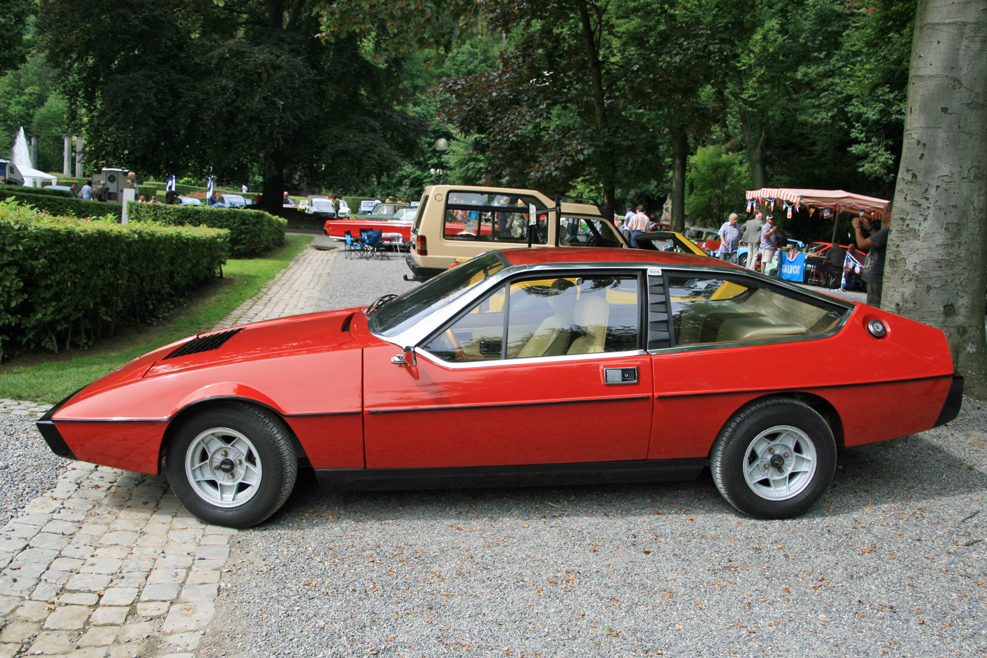 Lotus  Eclat