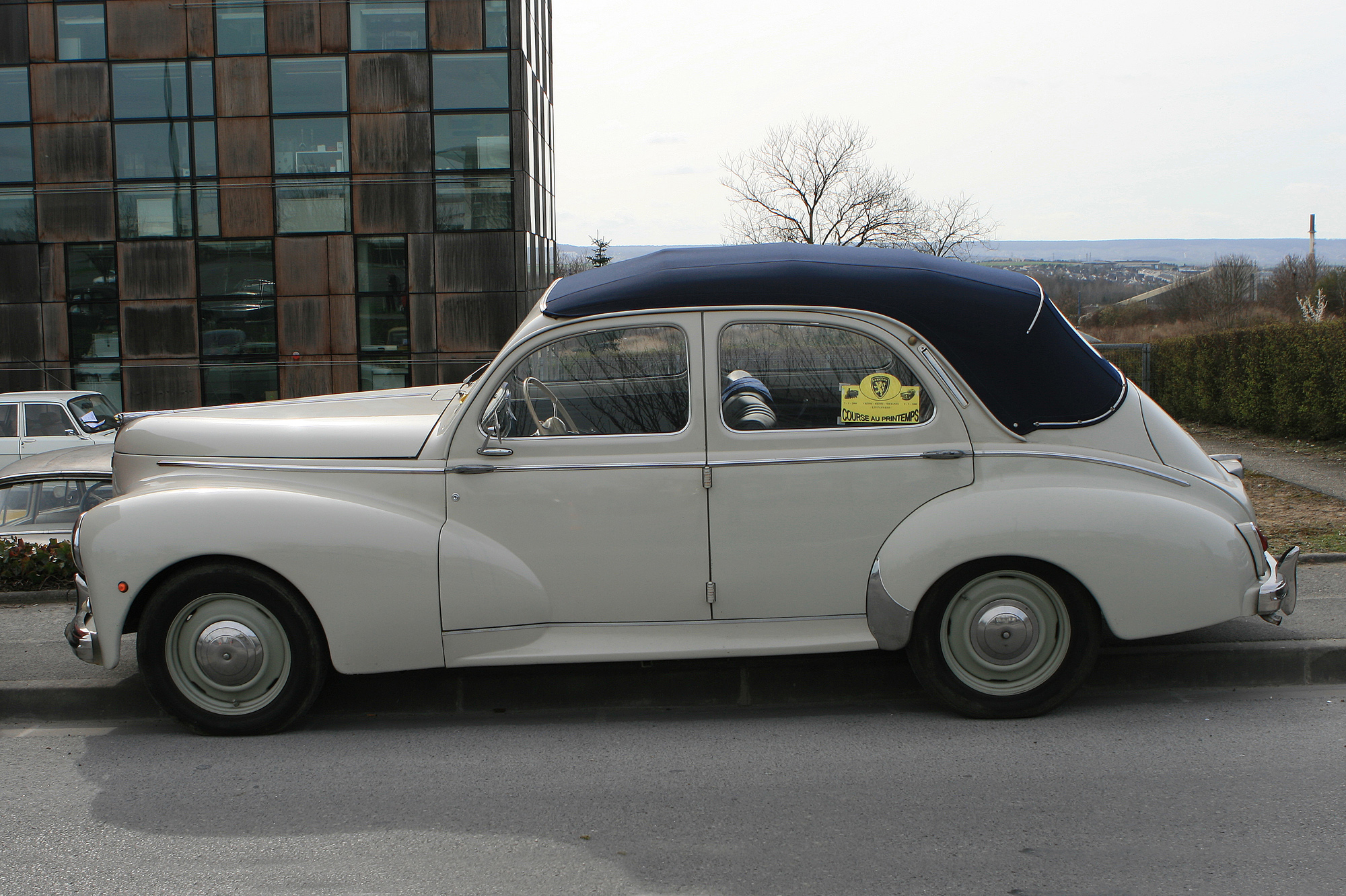 Peugeot 203