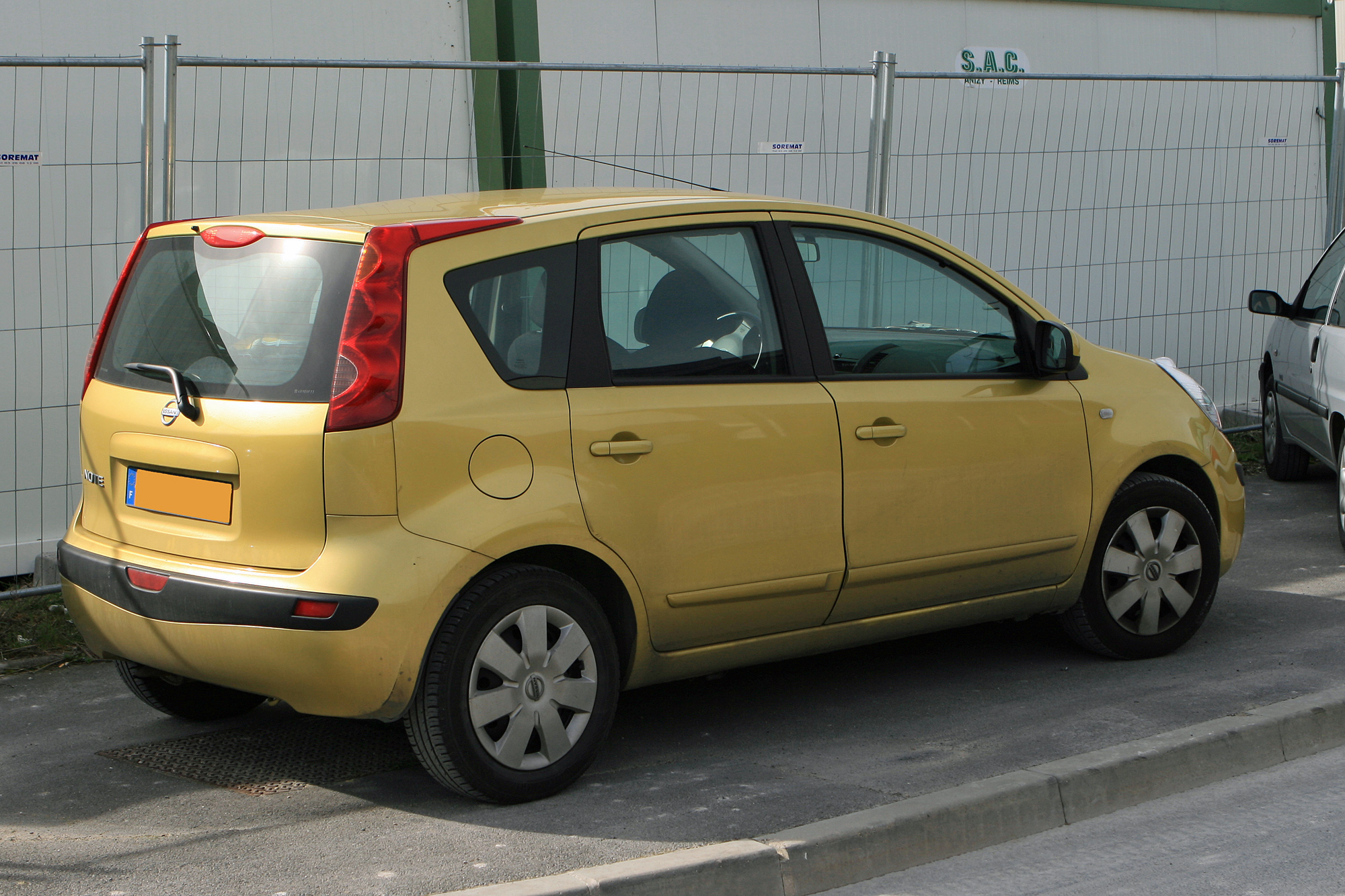 Nissan  Note 1 phase 1