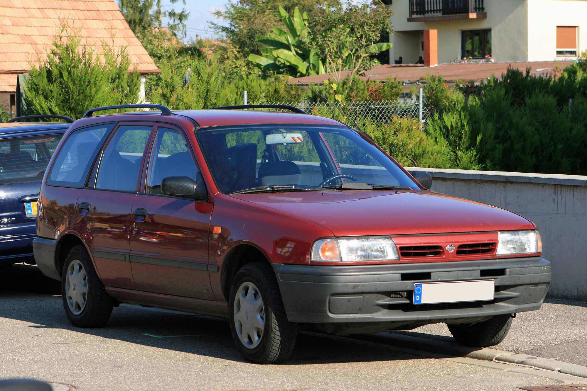 Nissan  Sunny C