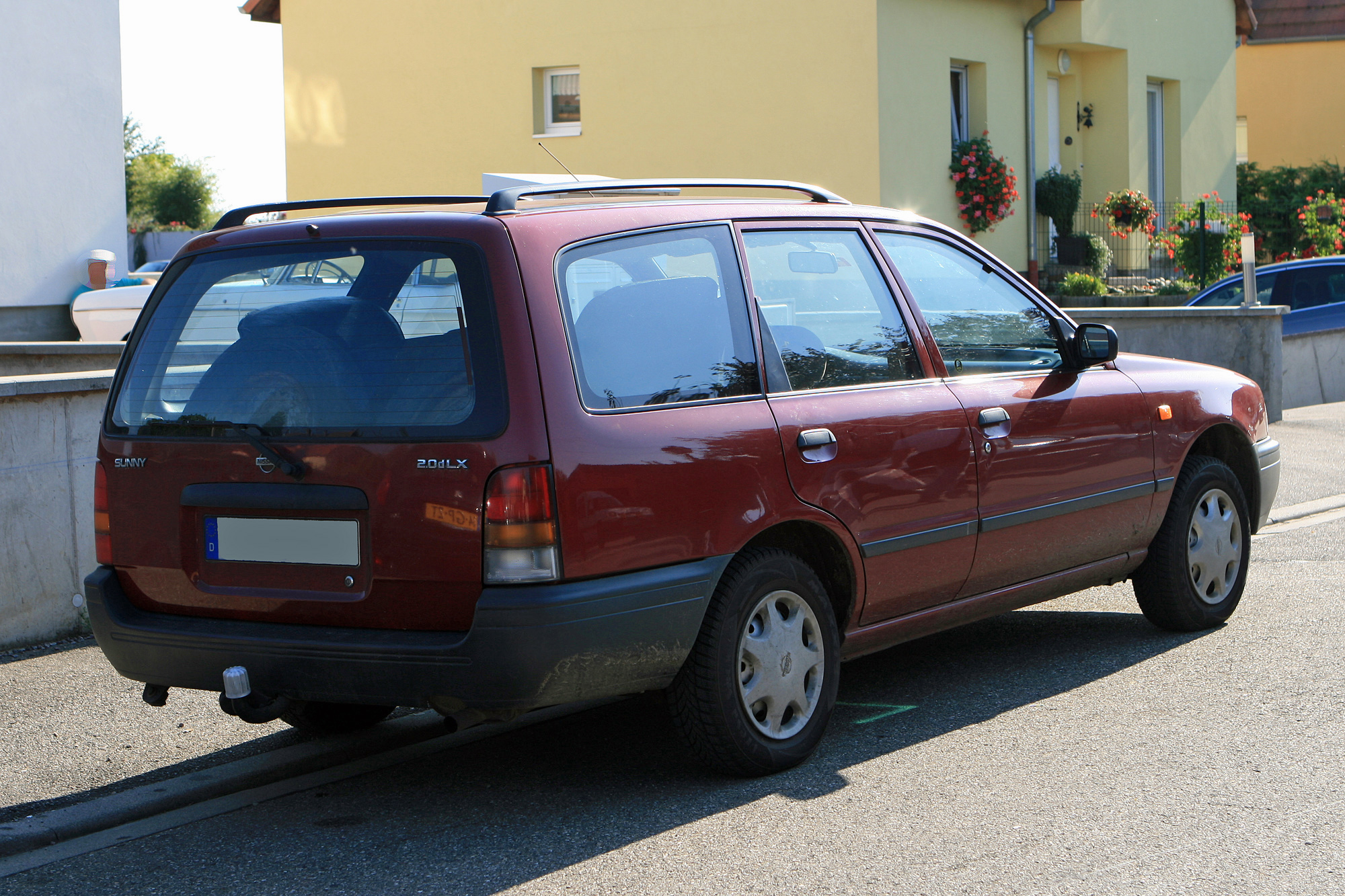 Nissan  Sunny C