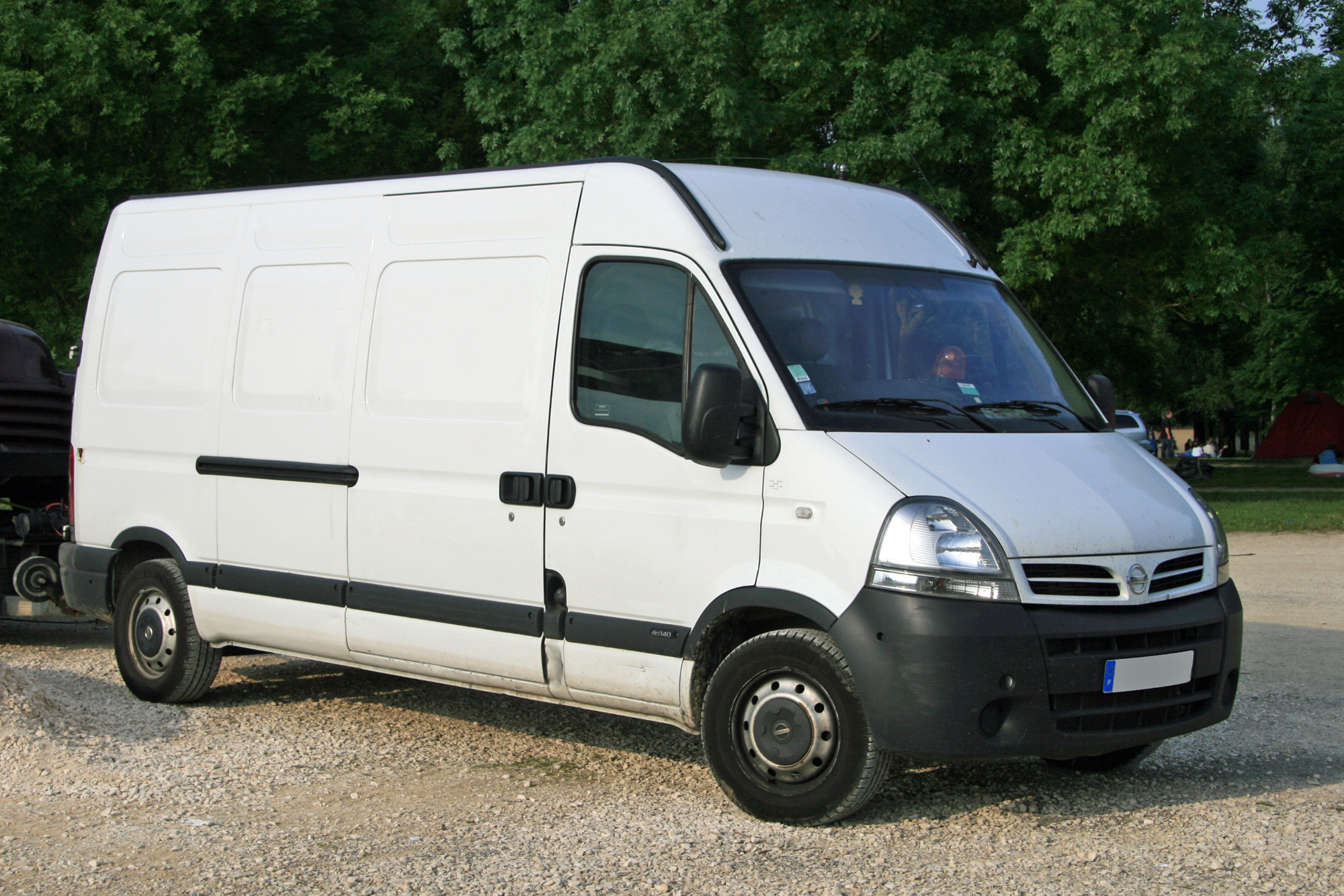 Nissan  Interstar 2