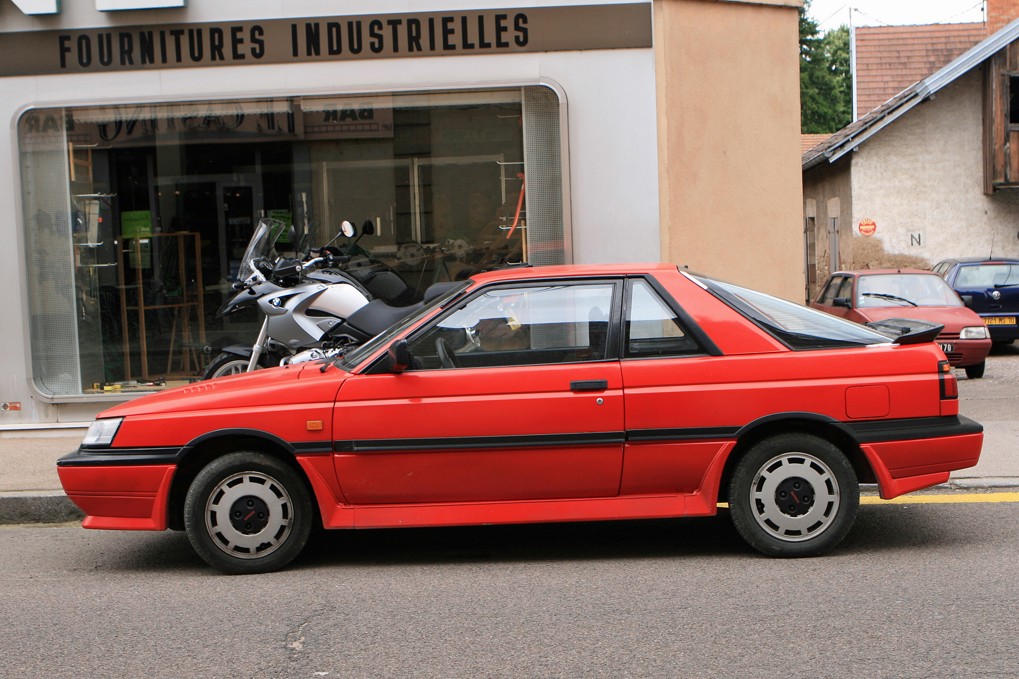 Nissan  Sunny coupé