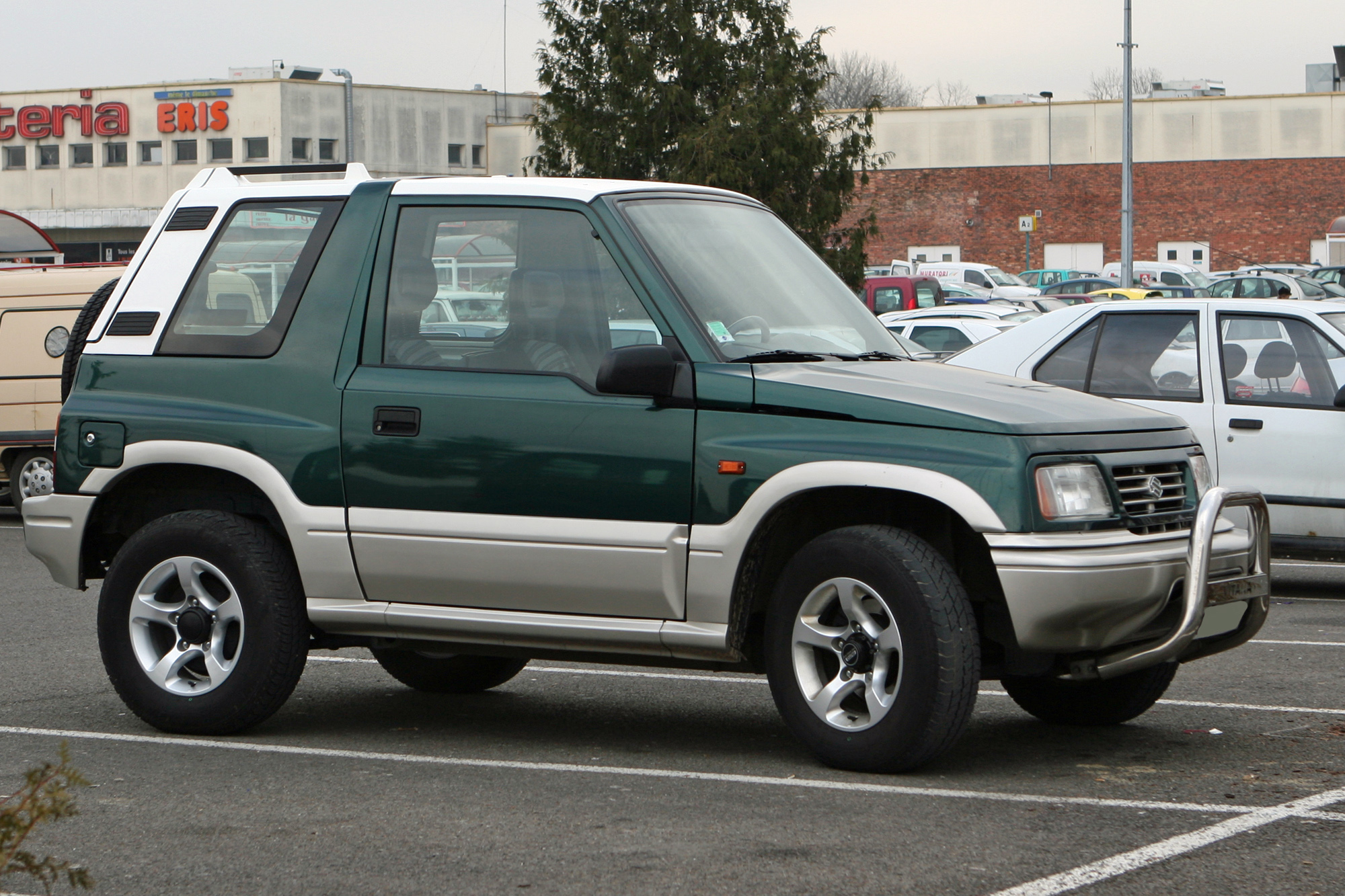 Suzuki  Vitara 2