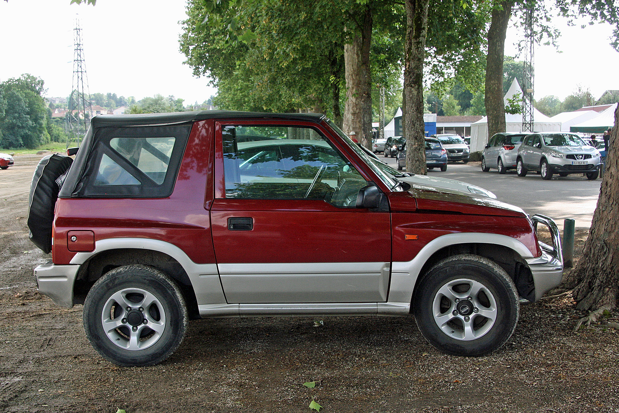 Suzuki  Vitara 2