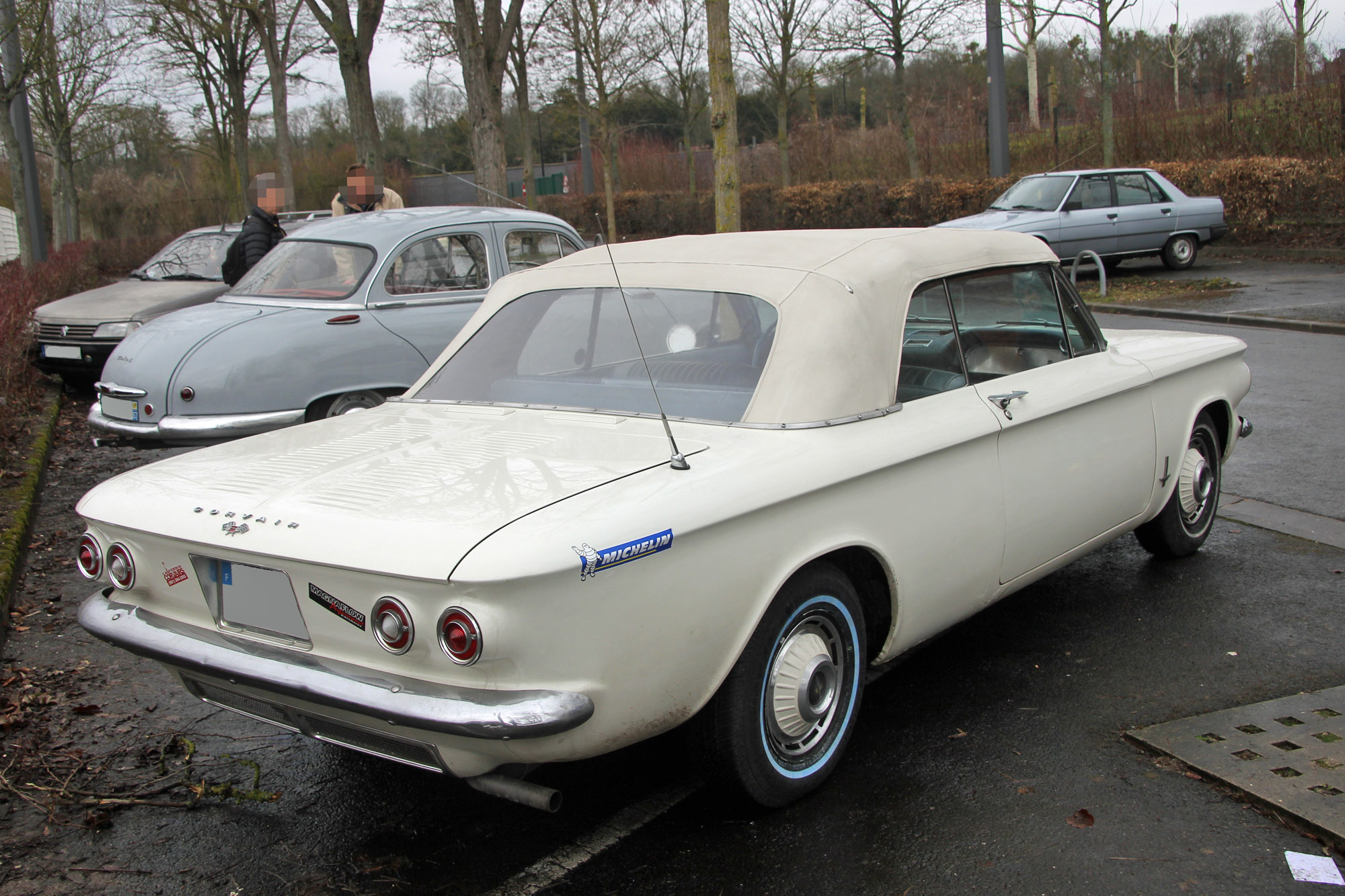 Chevrolet  Corvair 1