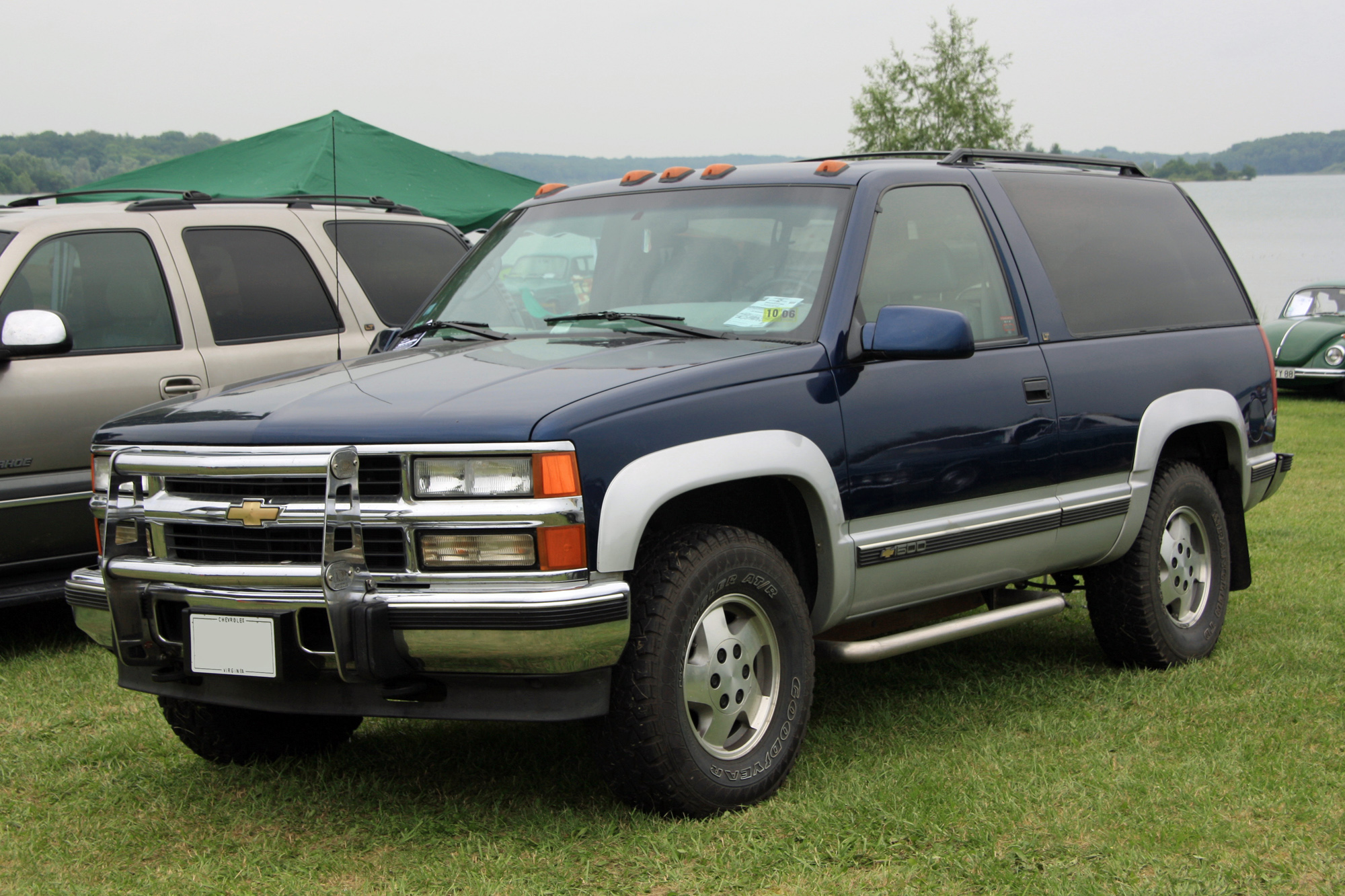 Chevrolet  Tahoe 1