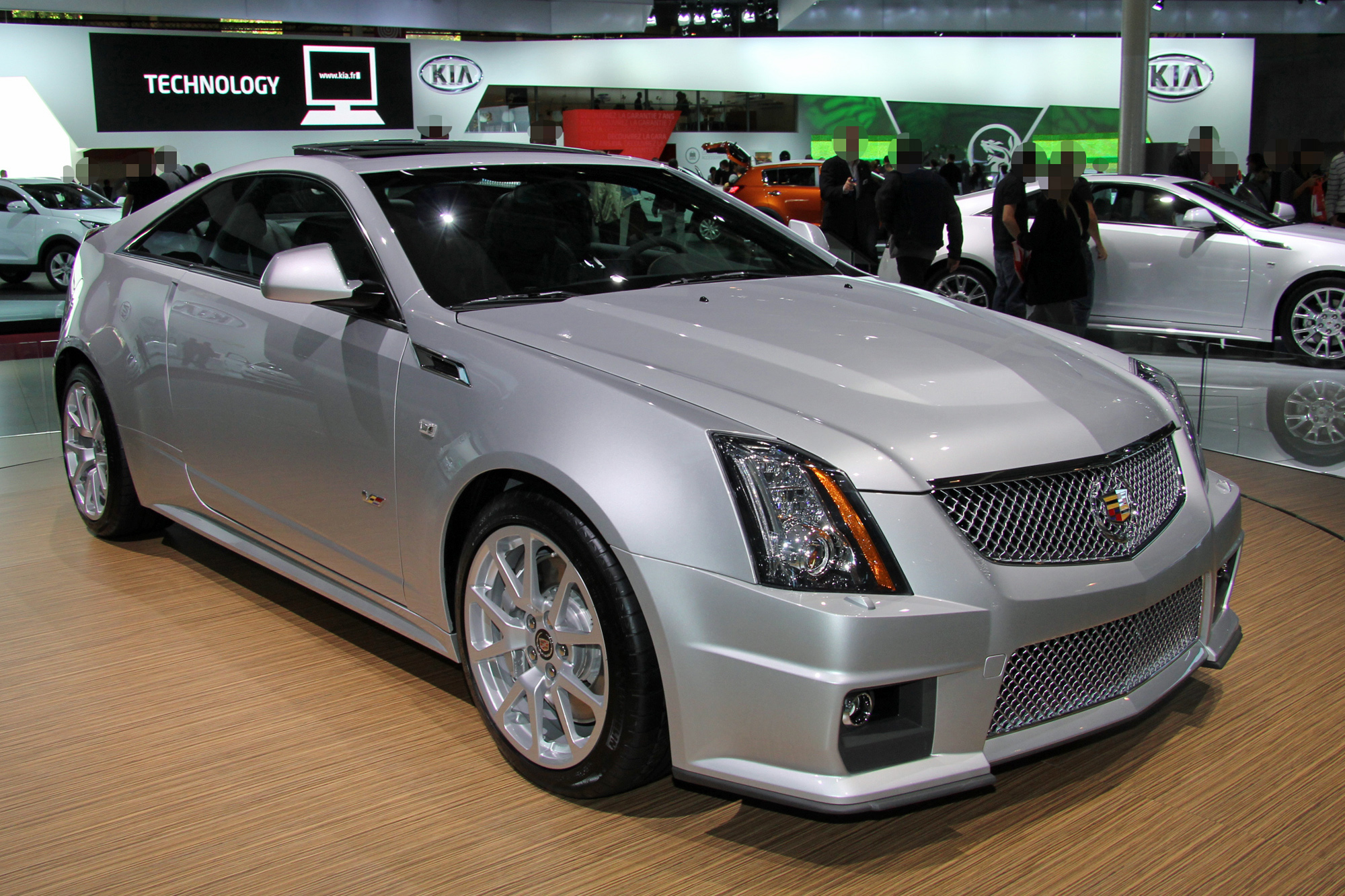 Cadillac CTS 2