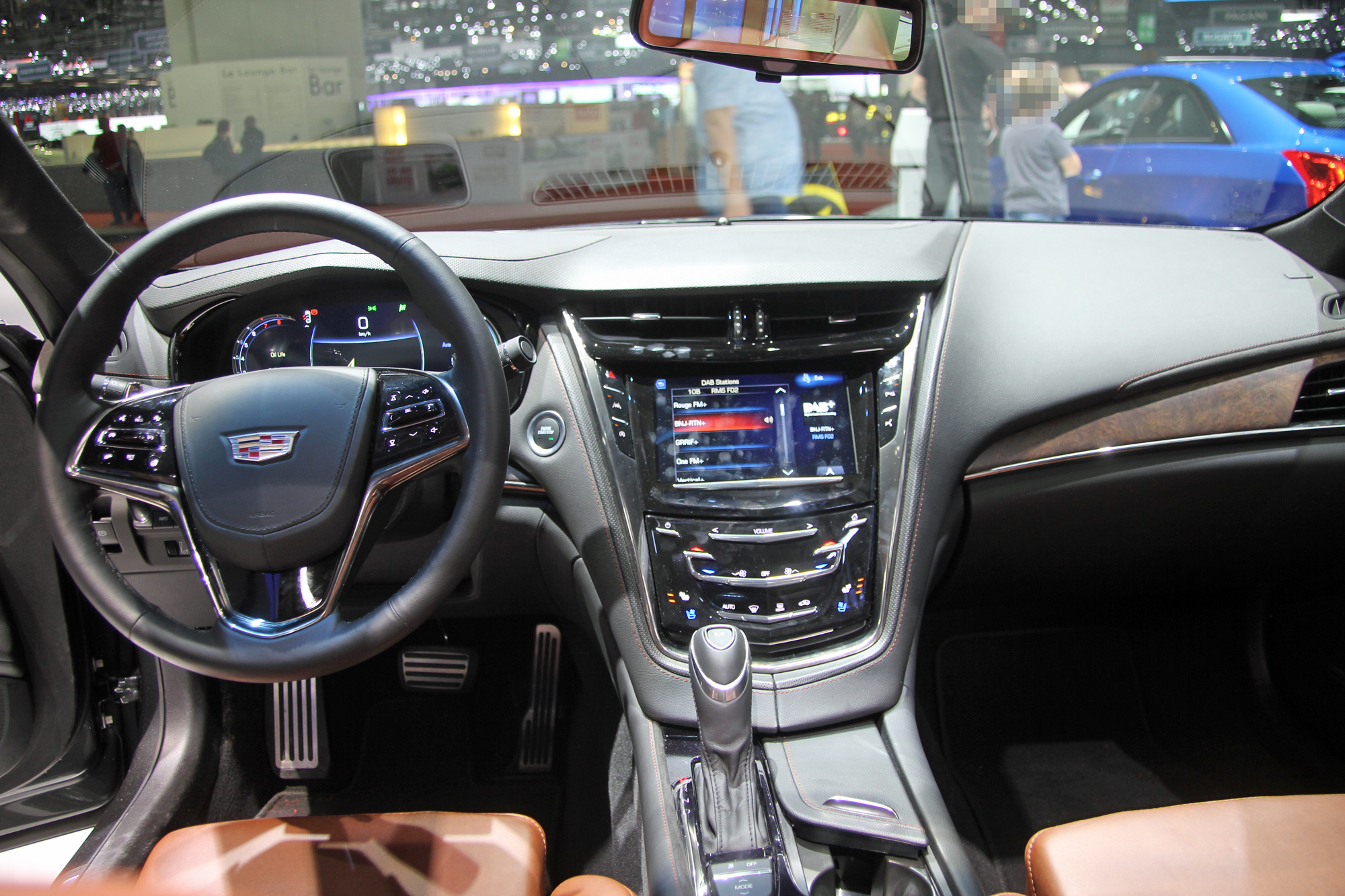 Cadillac CTS 3