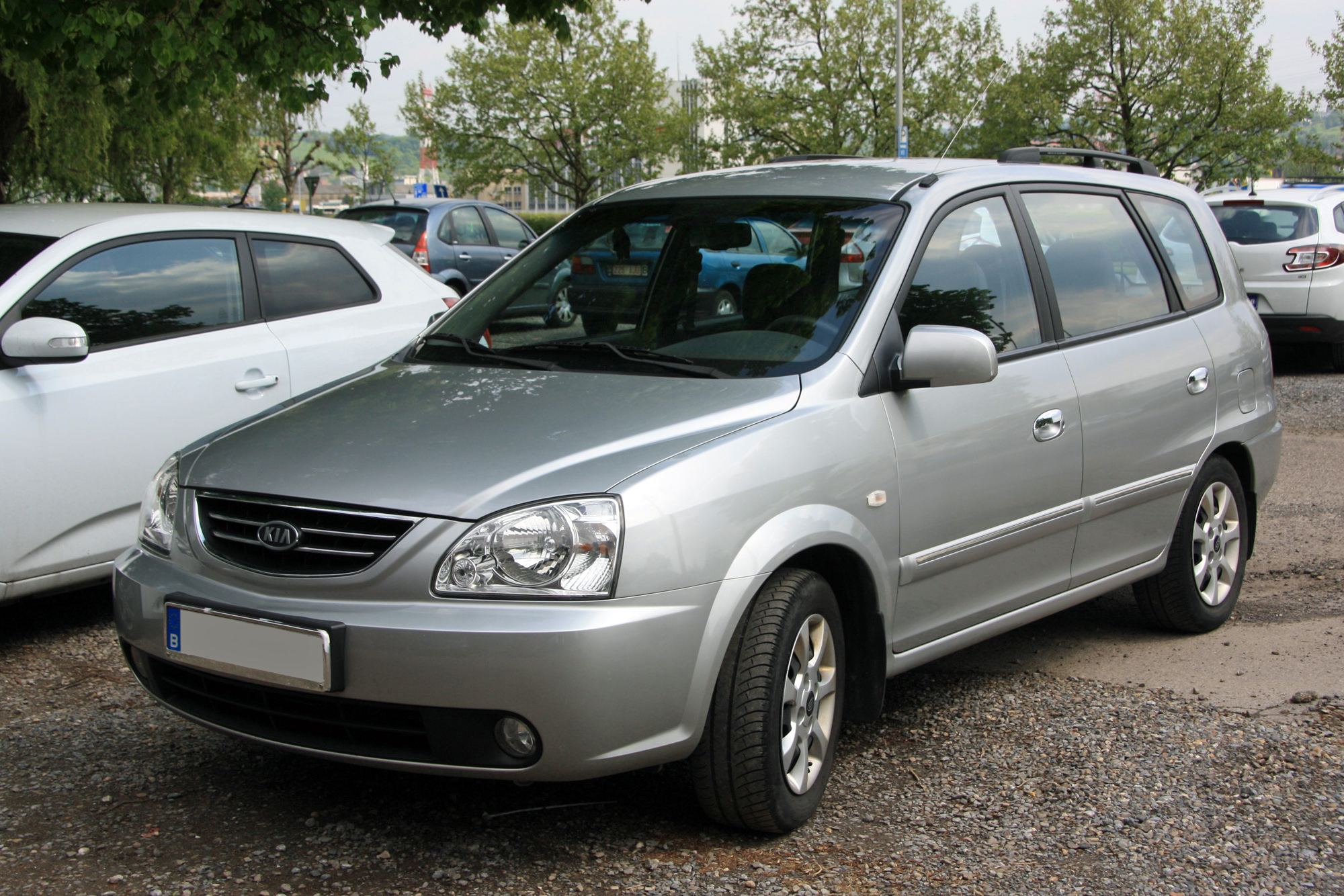 Kia Carens 1