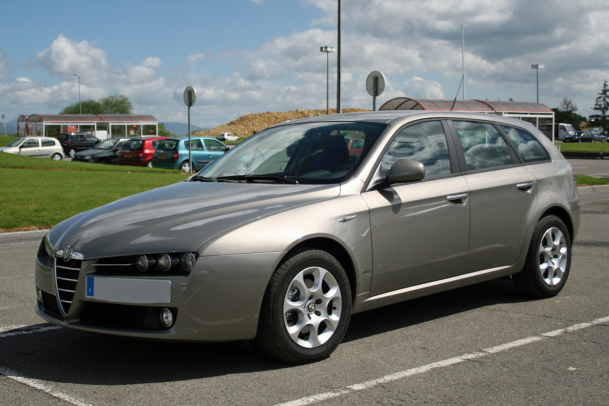 Alfa Romeo  159