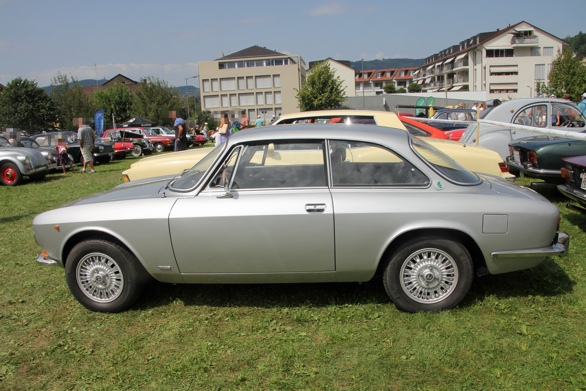 Alfa Romeo  2000