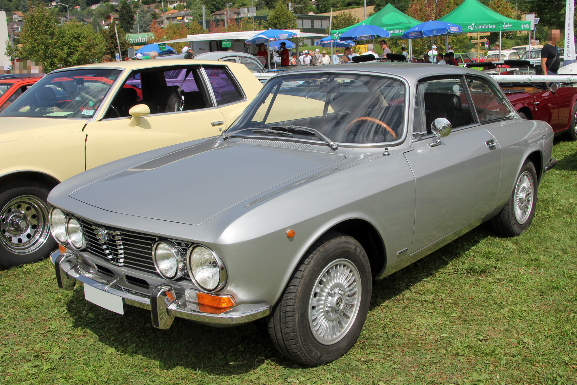 Alfa Romeo  2000