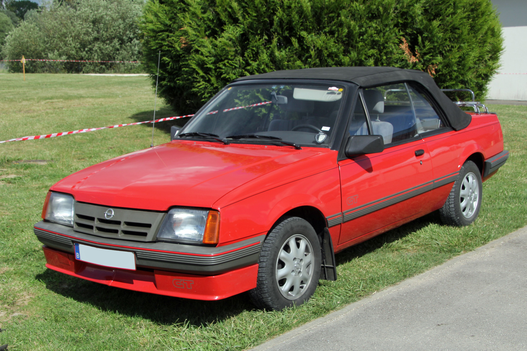 Opel Ascona C