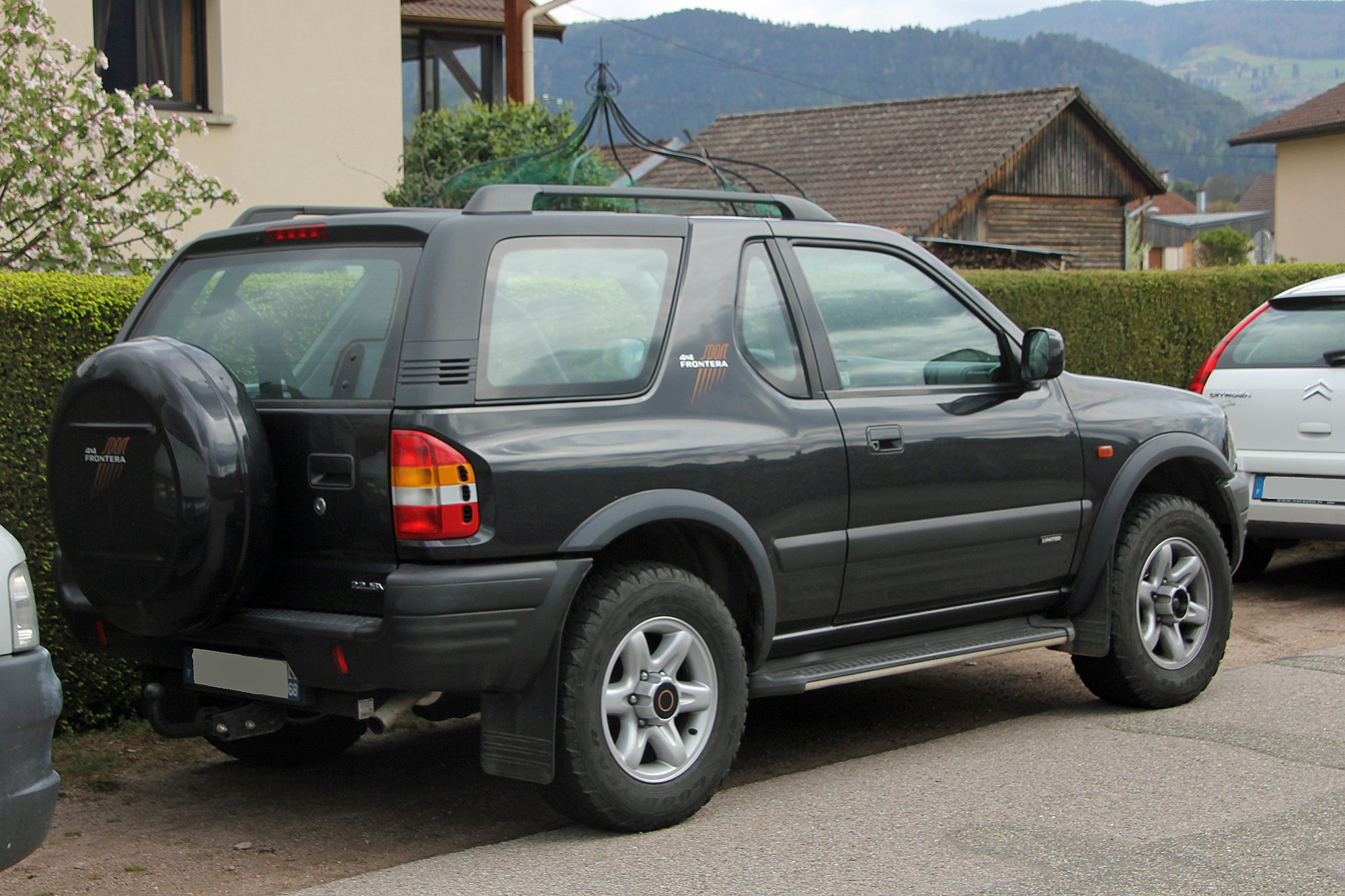 Opel Frontera B