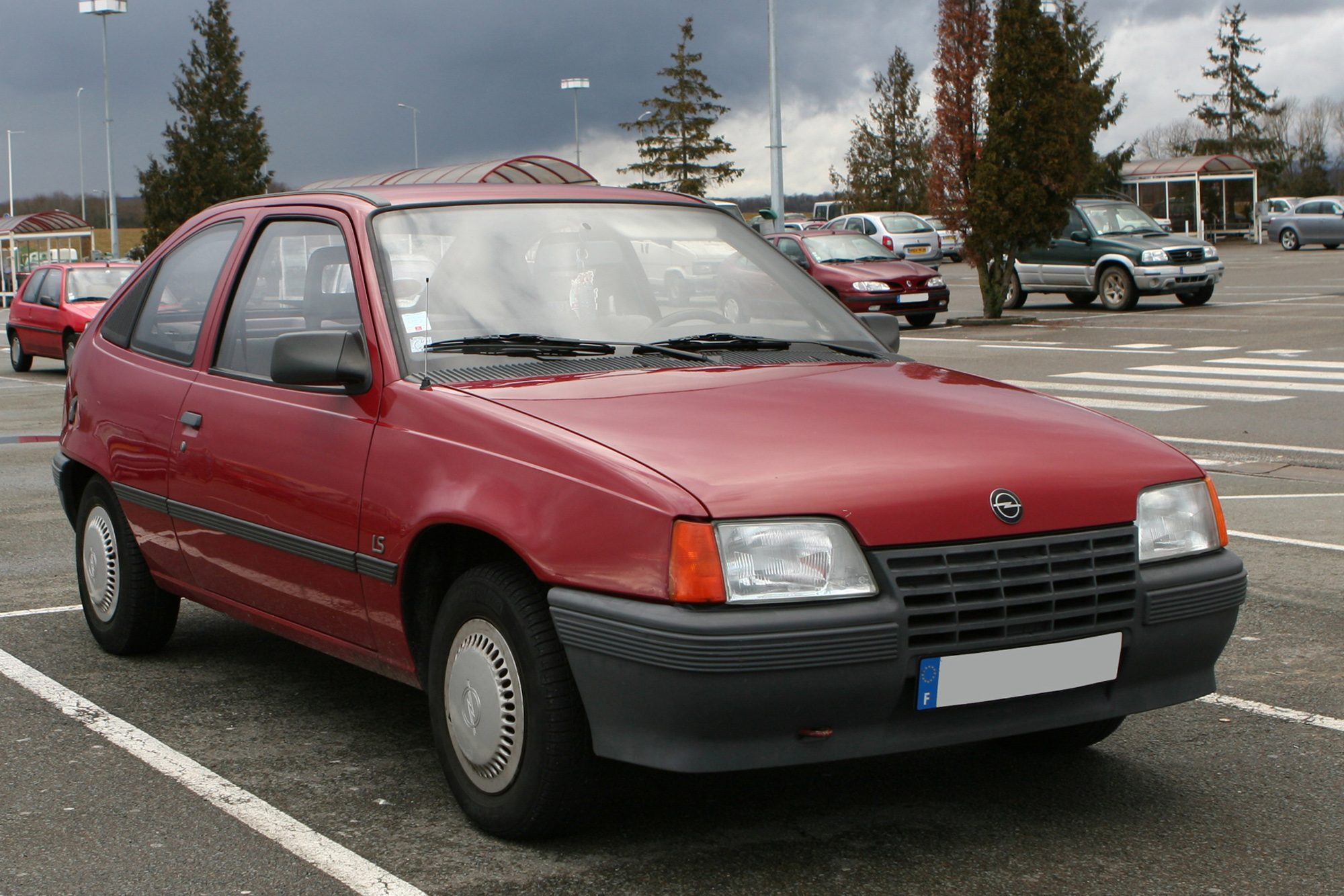 Opel Kadett E phase 1