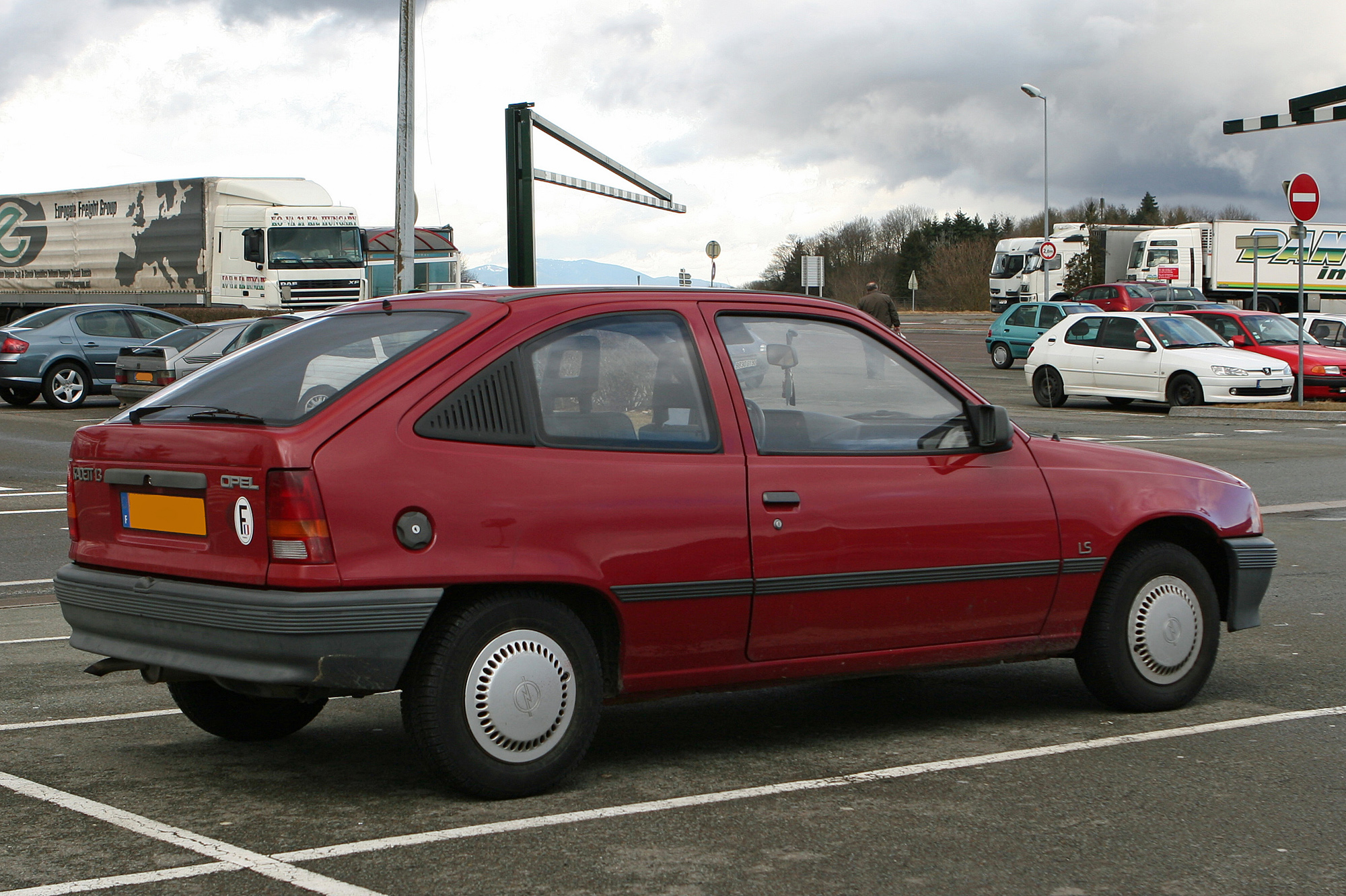 Opel Kadett E phase 1