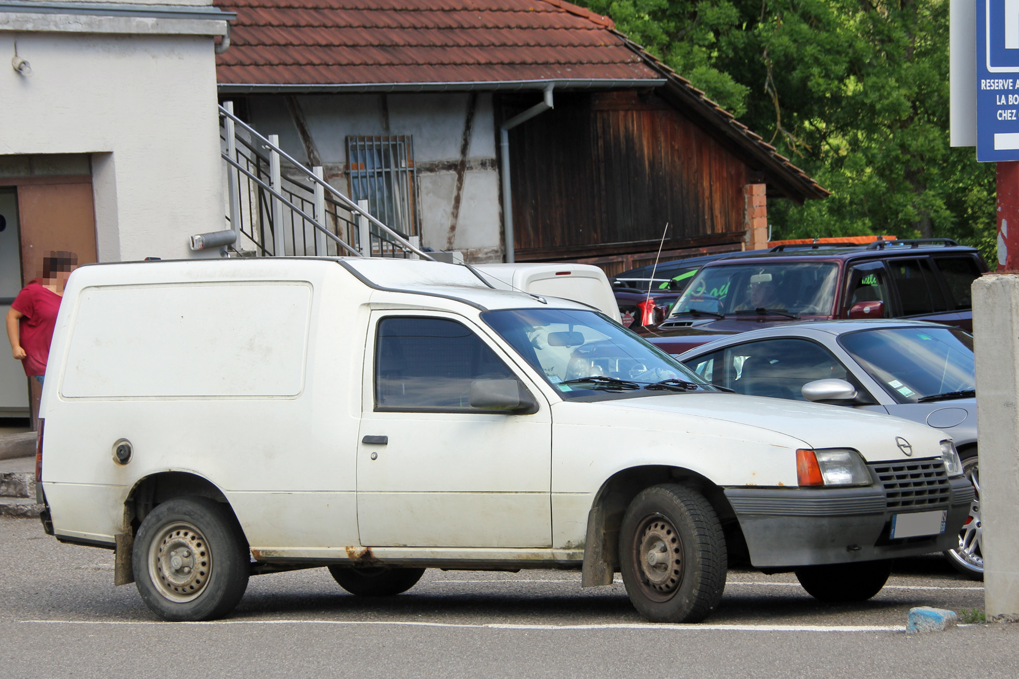 Opel Kadett E phase 1