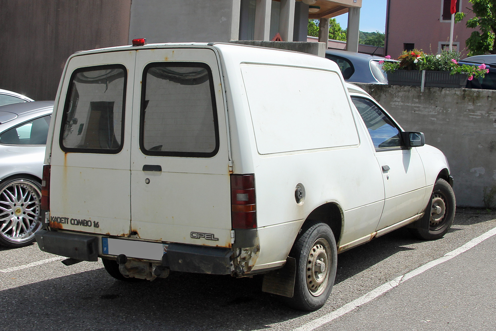 Opel Kadett E phase 1