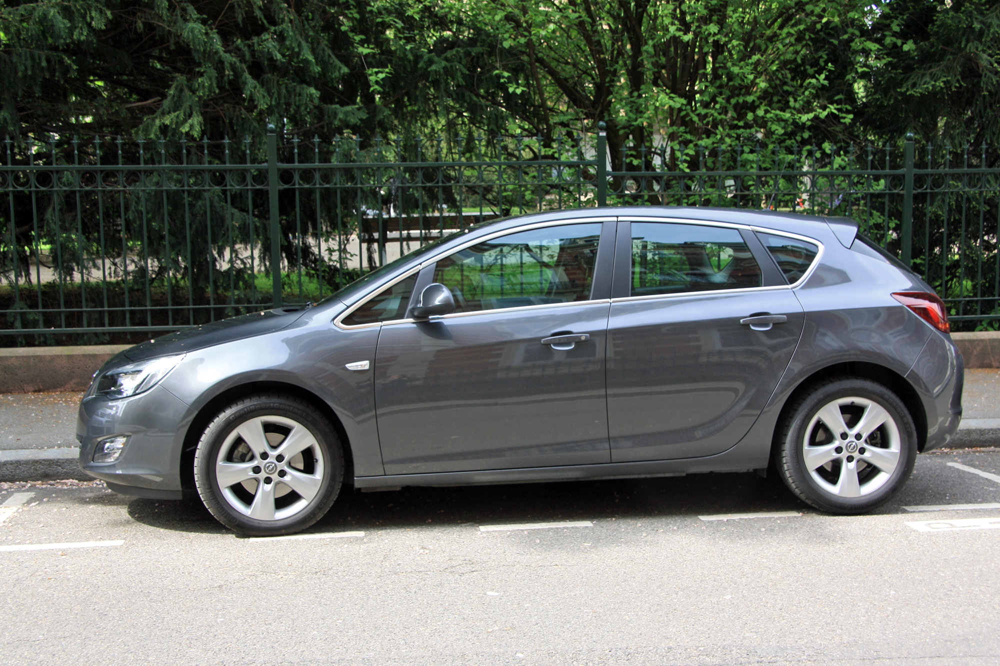 Opel Astra J