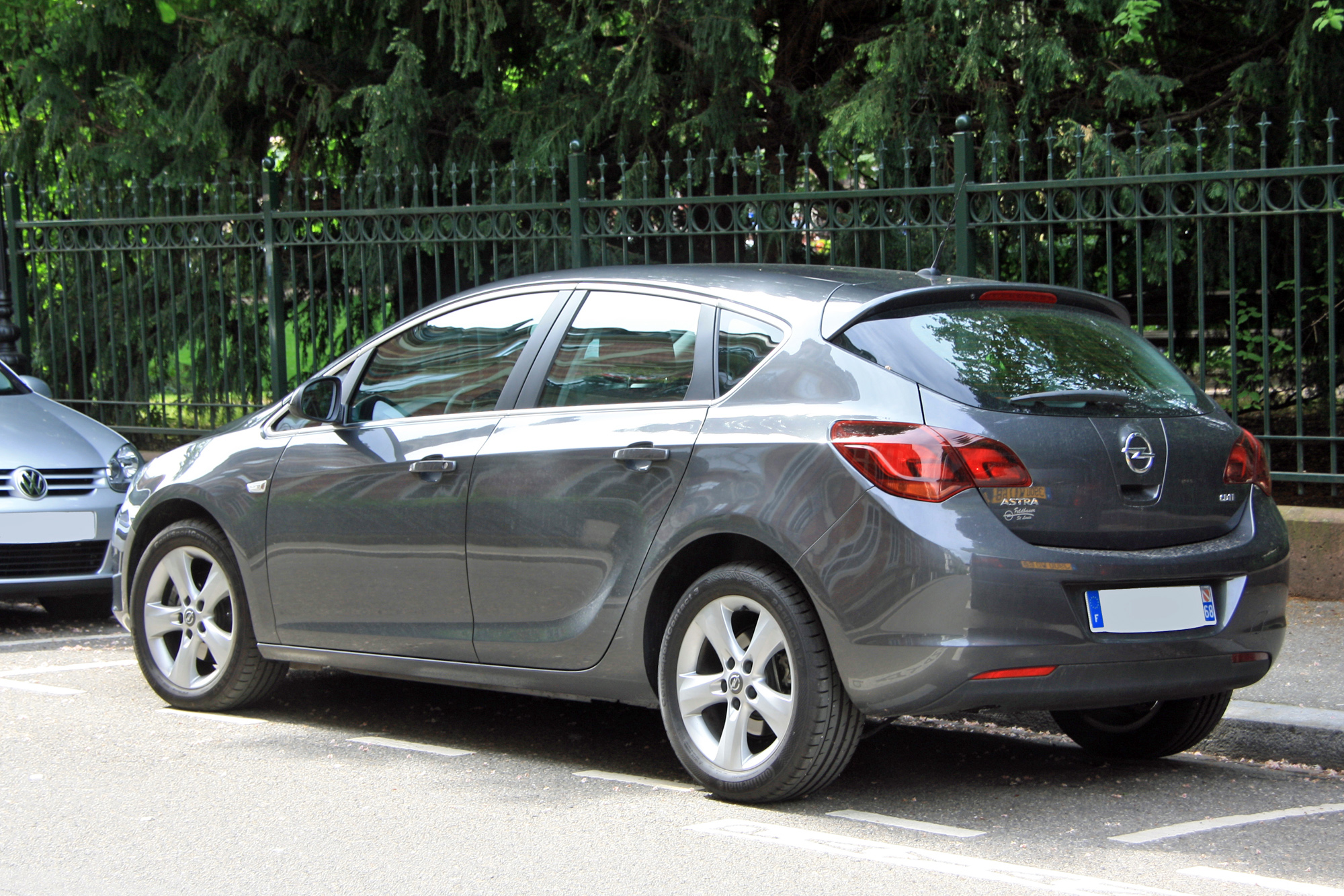 Opel Astra J