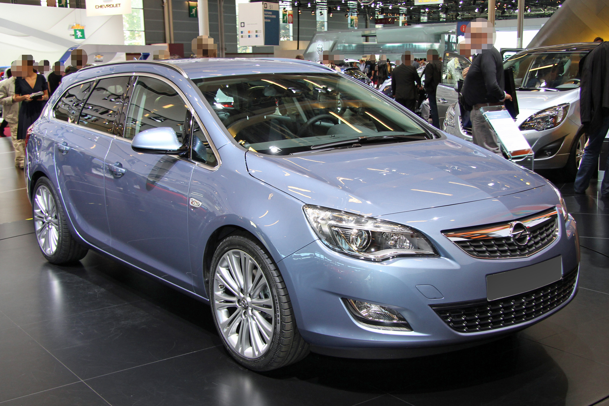 Opel Astra J