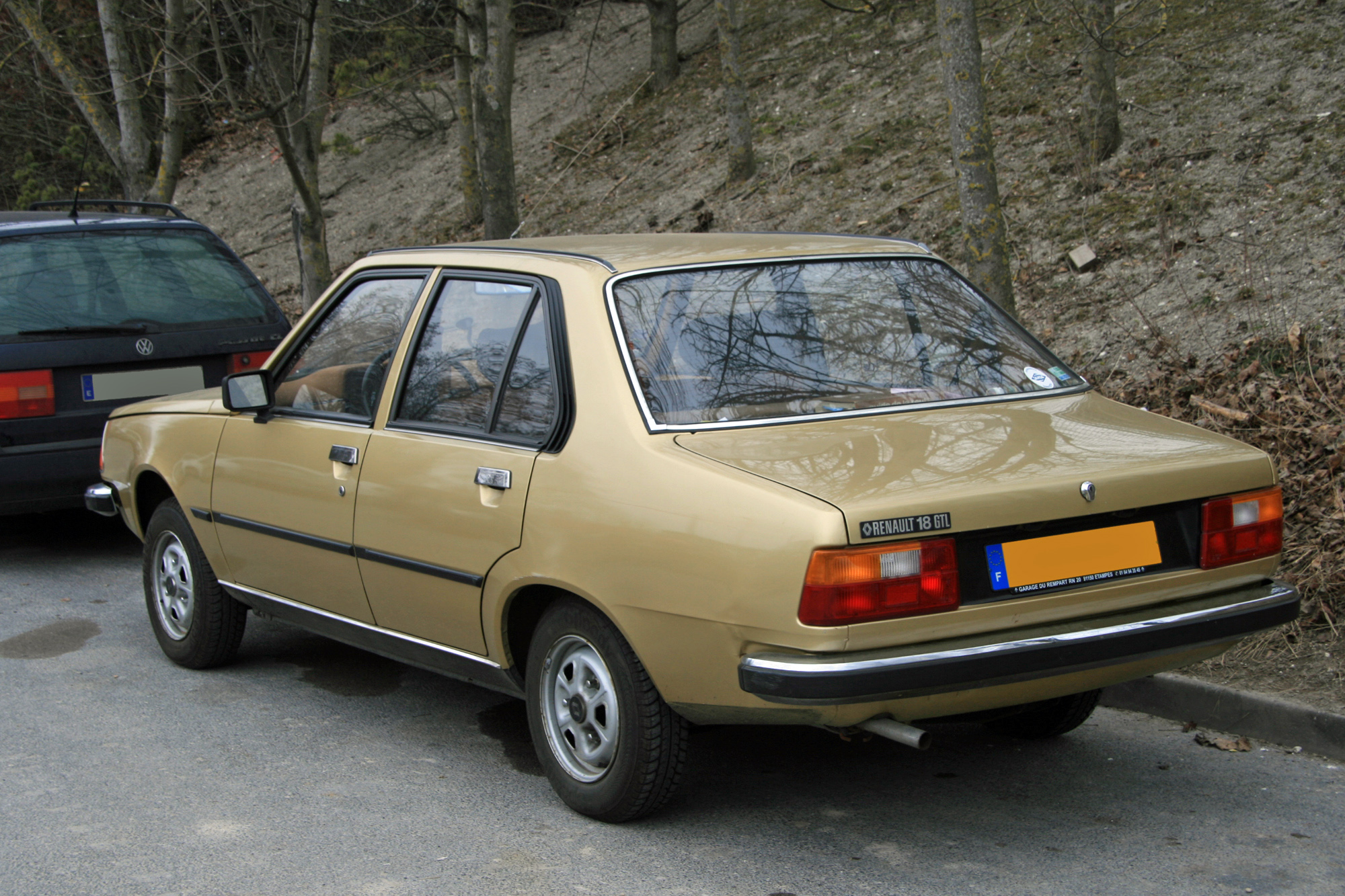 Renault 18