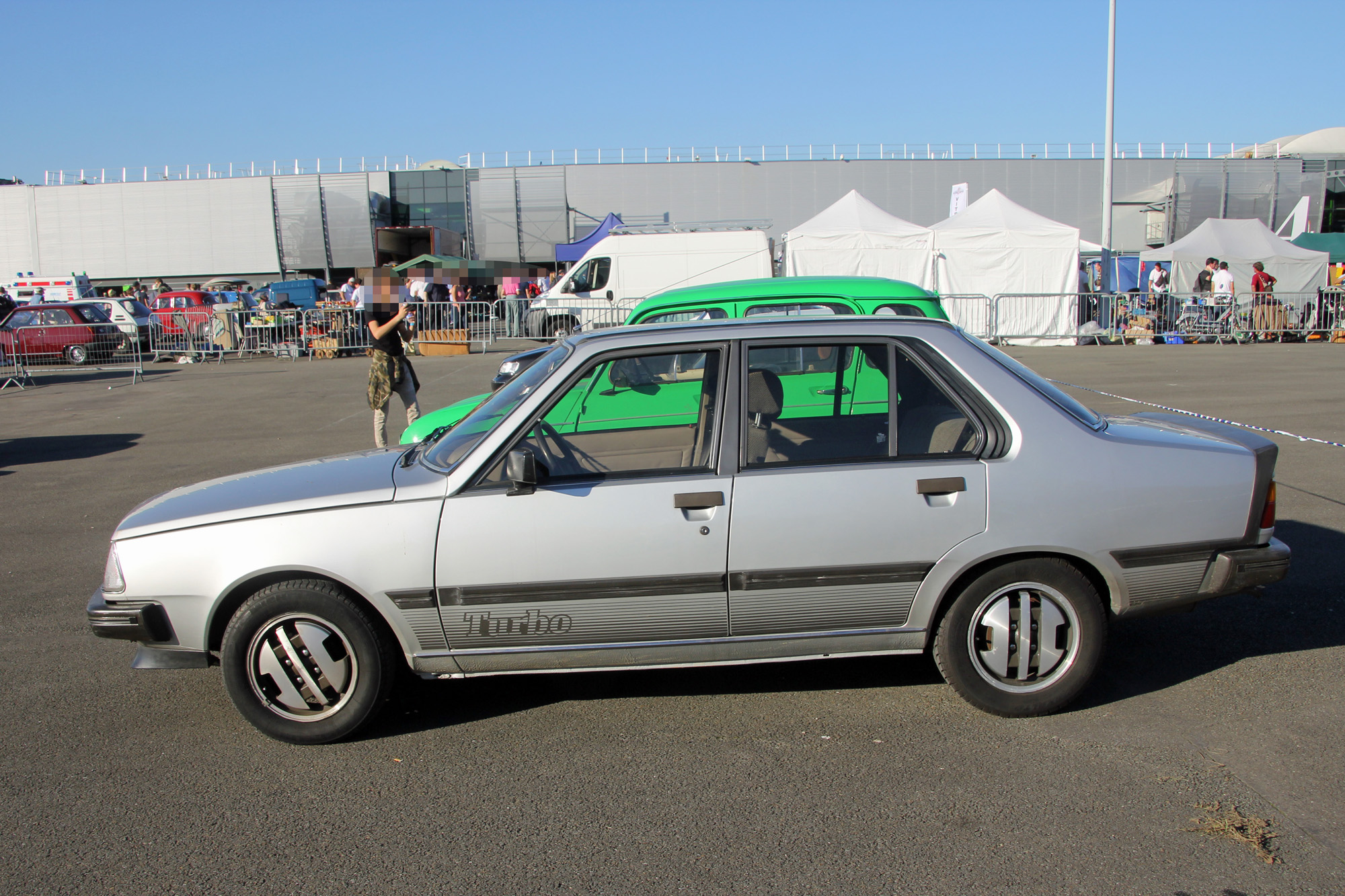 Renault 18