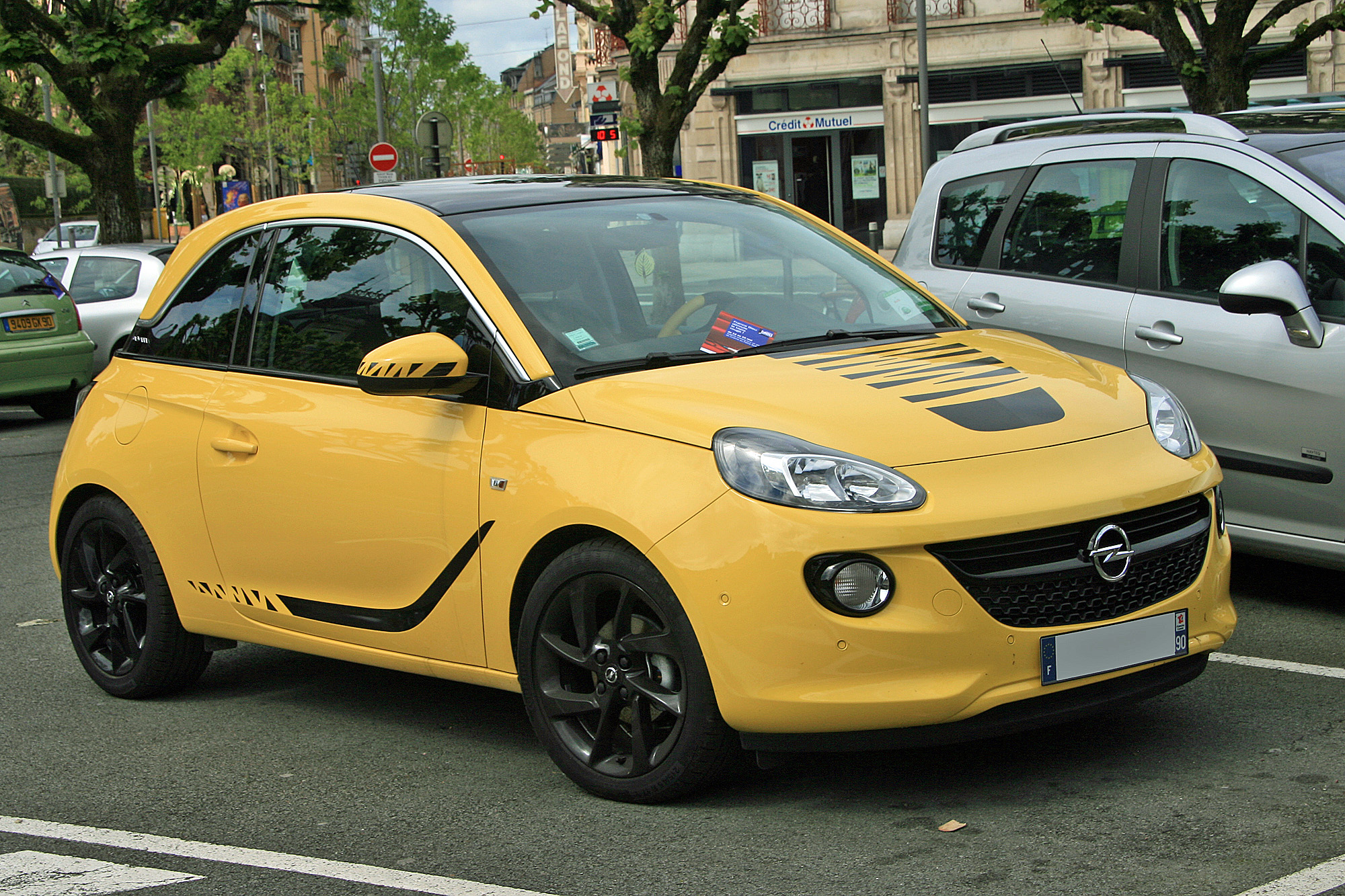 Opel Adam