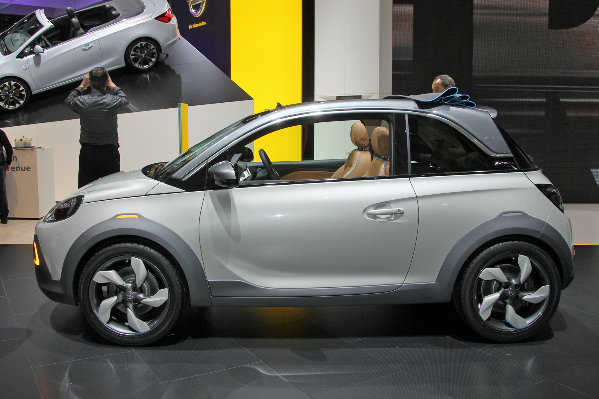 Opel Adam