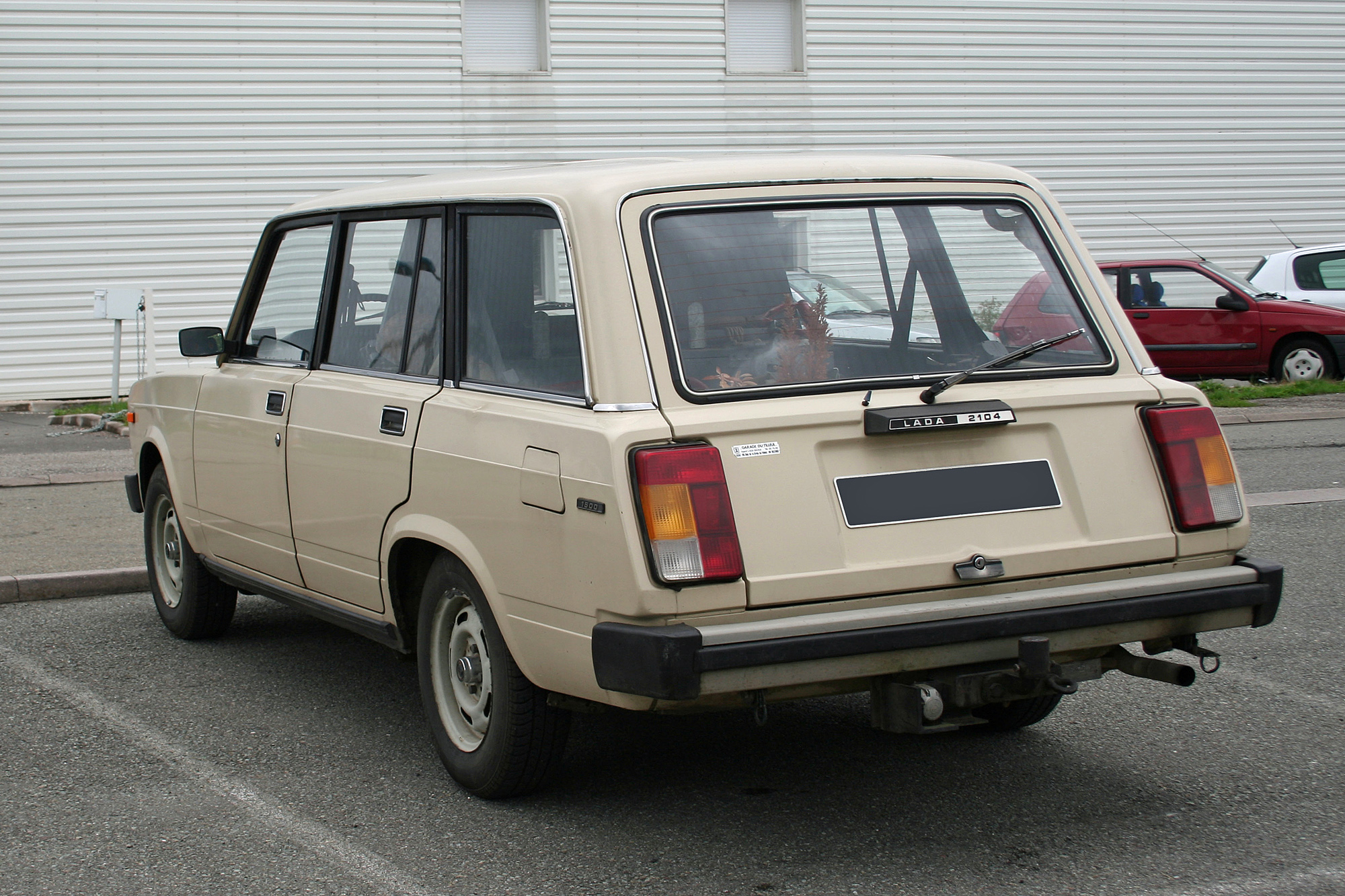 Lada 2104