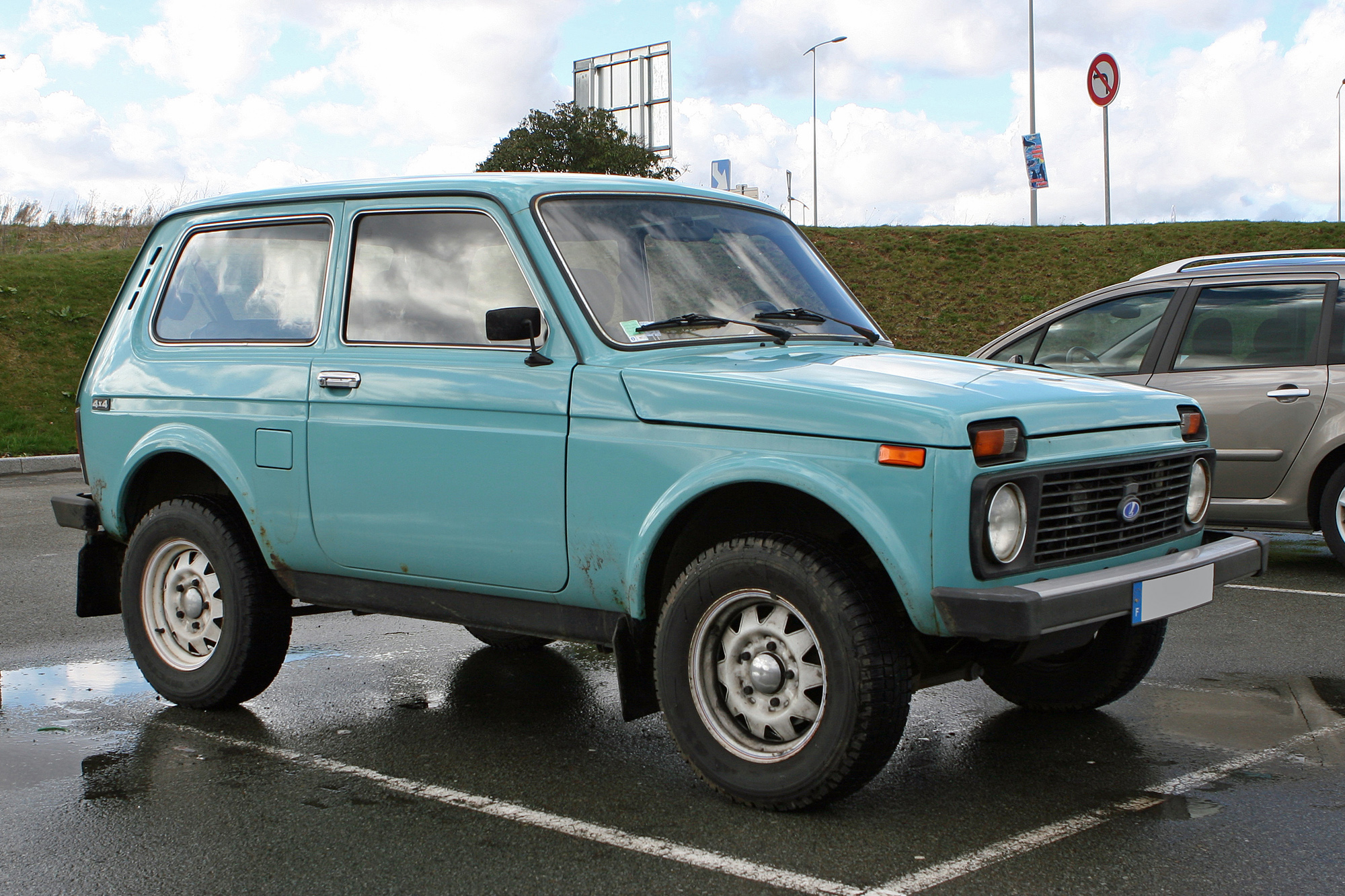 Lada Niva 2