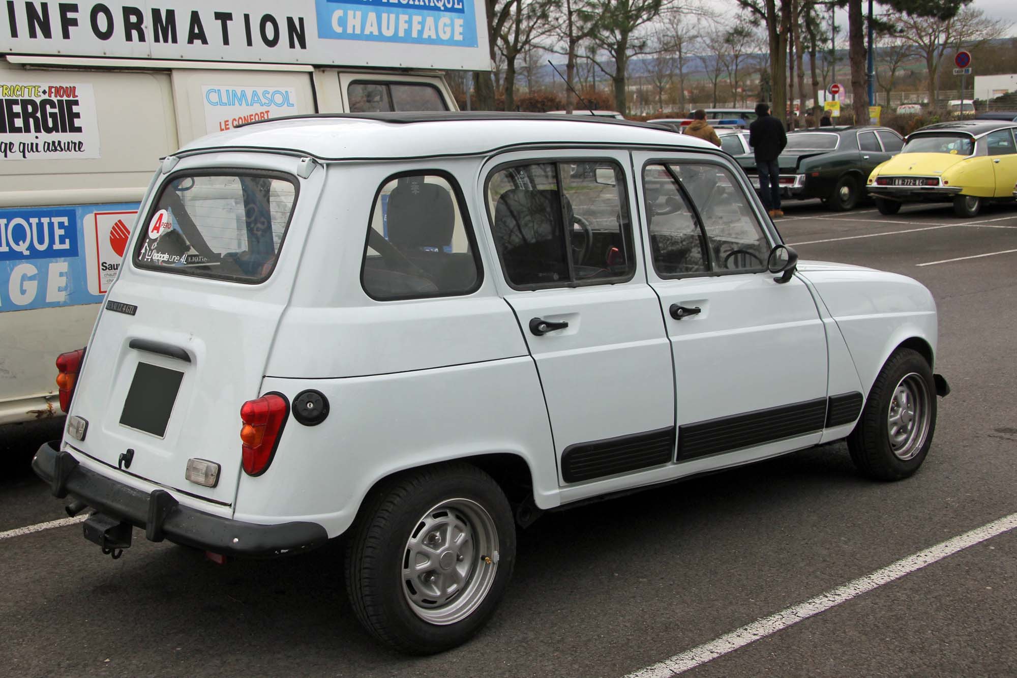 Renault 4 phase 3