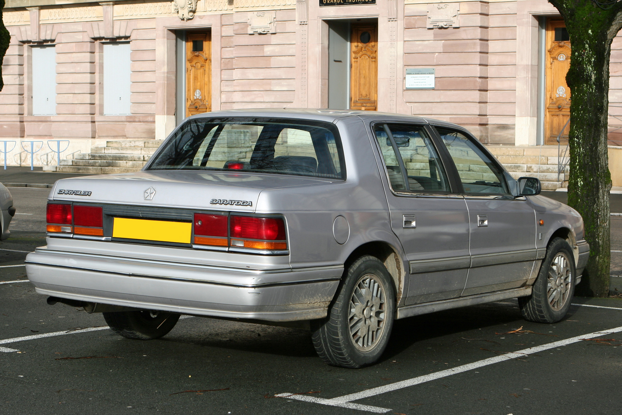 Chrysler  Saratoga