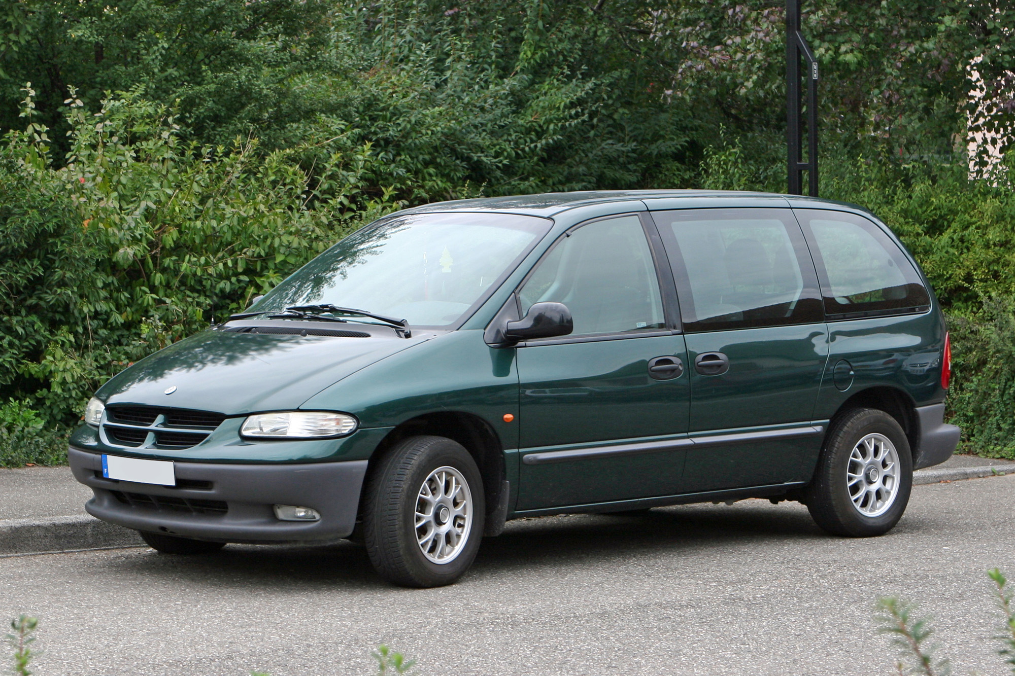 Chrysler  Voyager 3