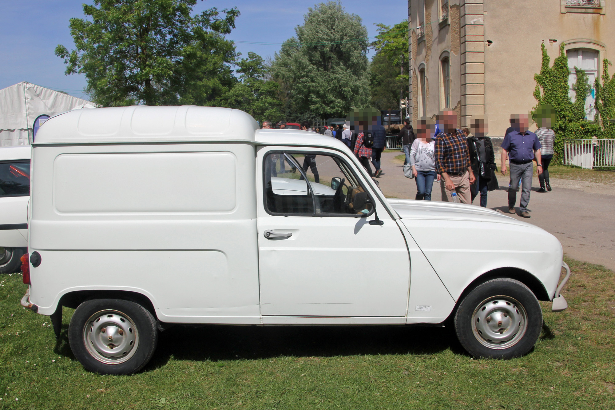 Renault 4 F4