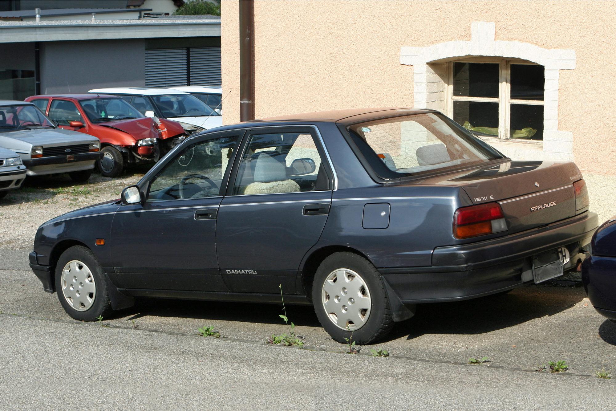 Daihatsu Applause