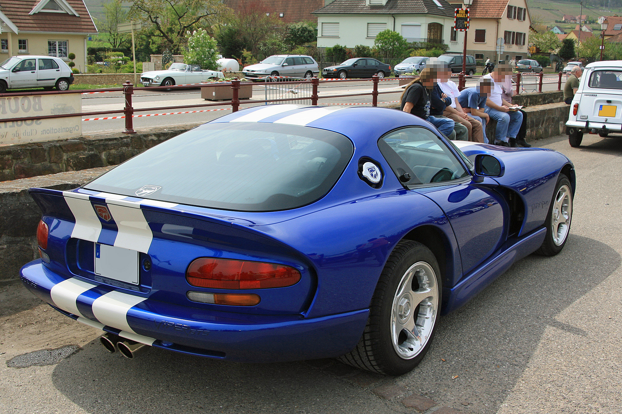 Dodge Viper 1