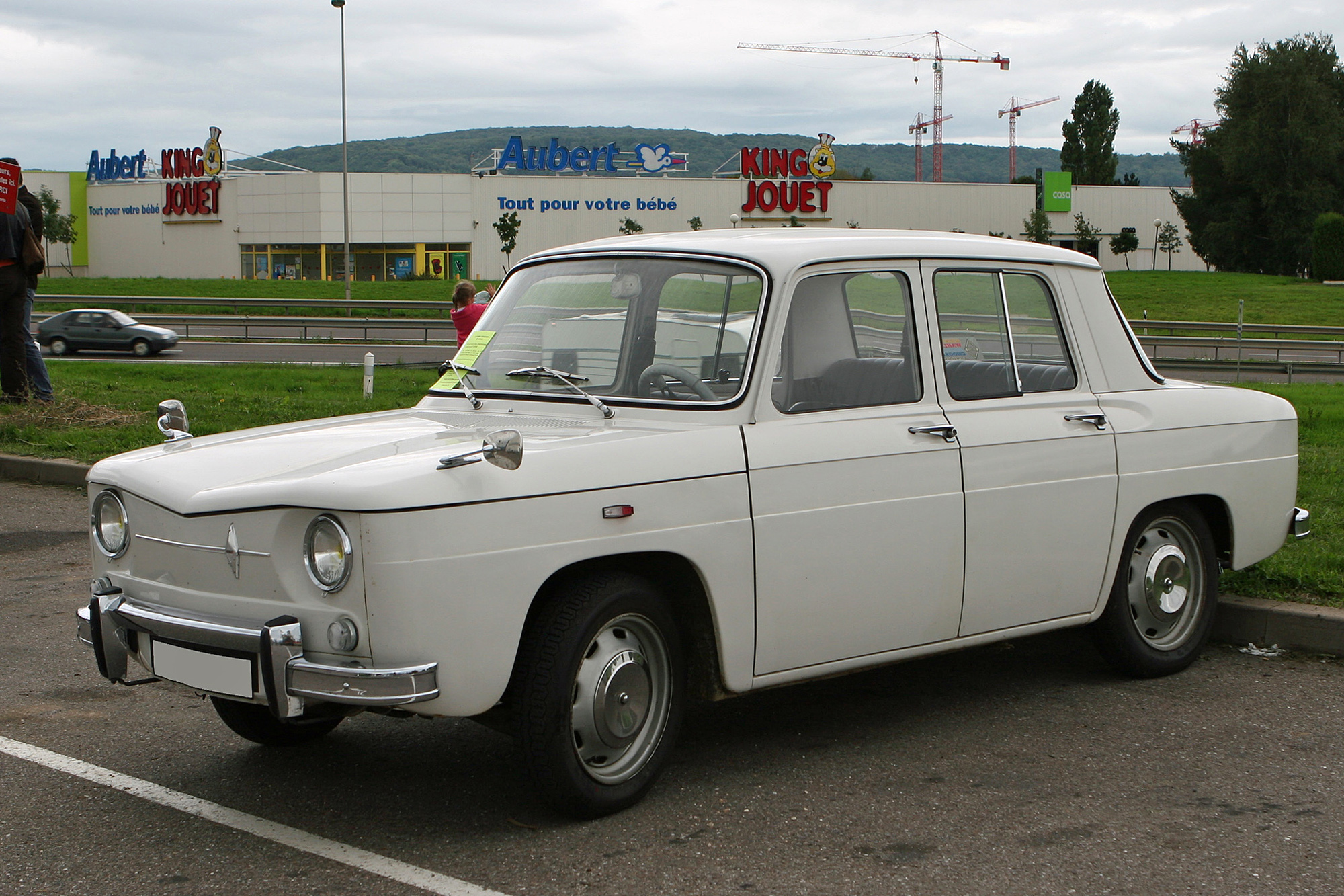 Renault 8