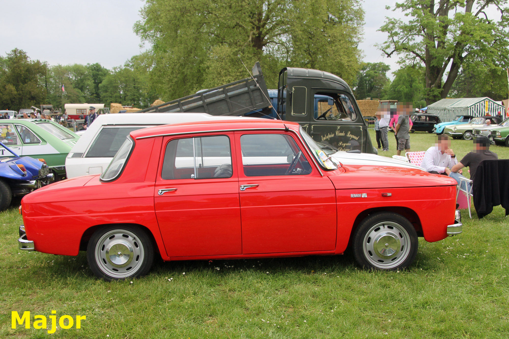 Renault 8