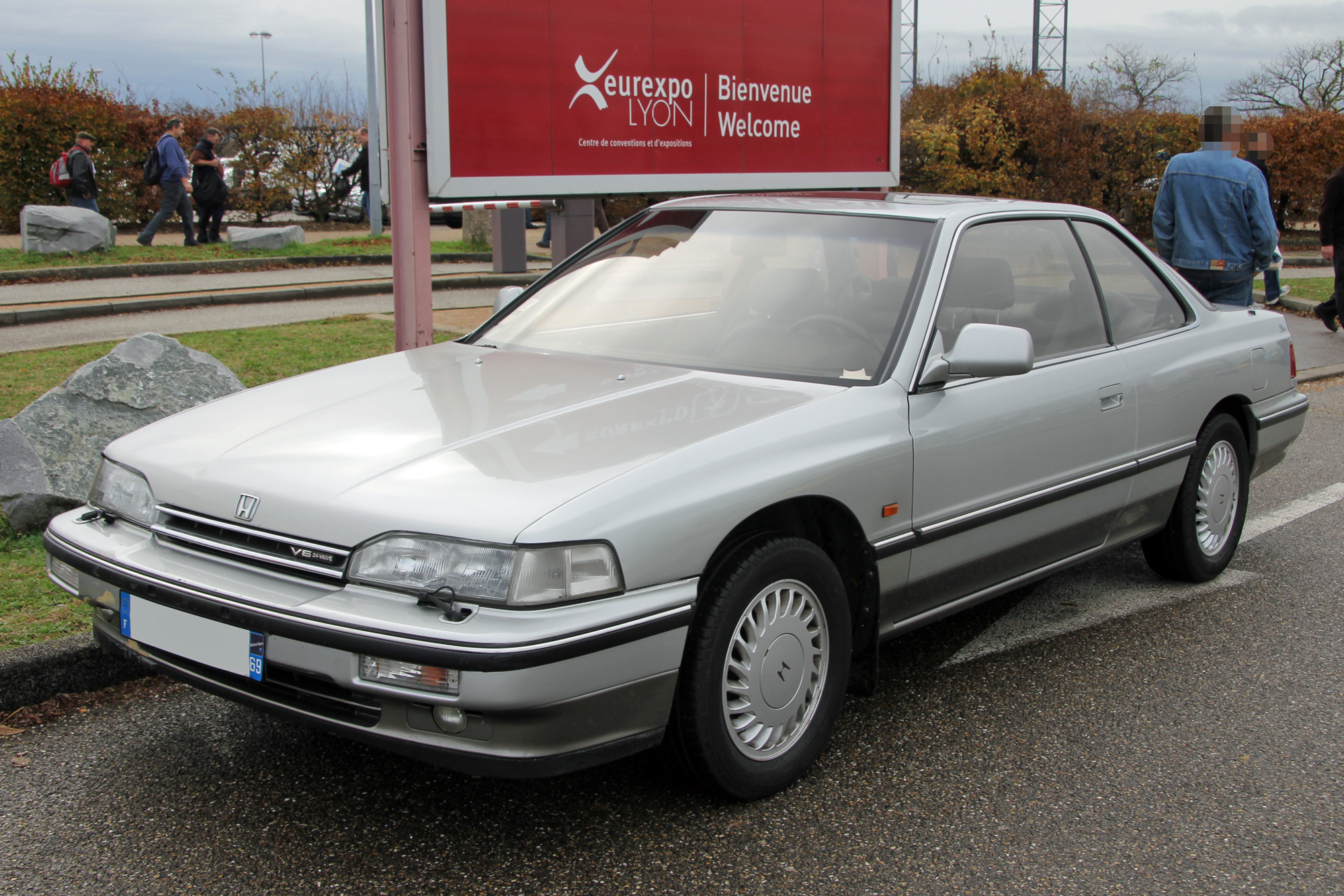 Honda Legend 1