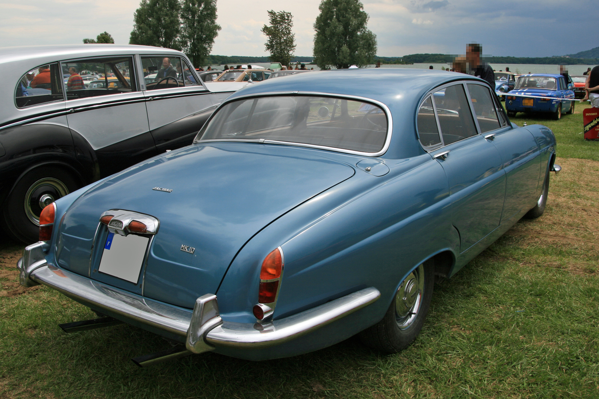 Jaguar MK10