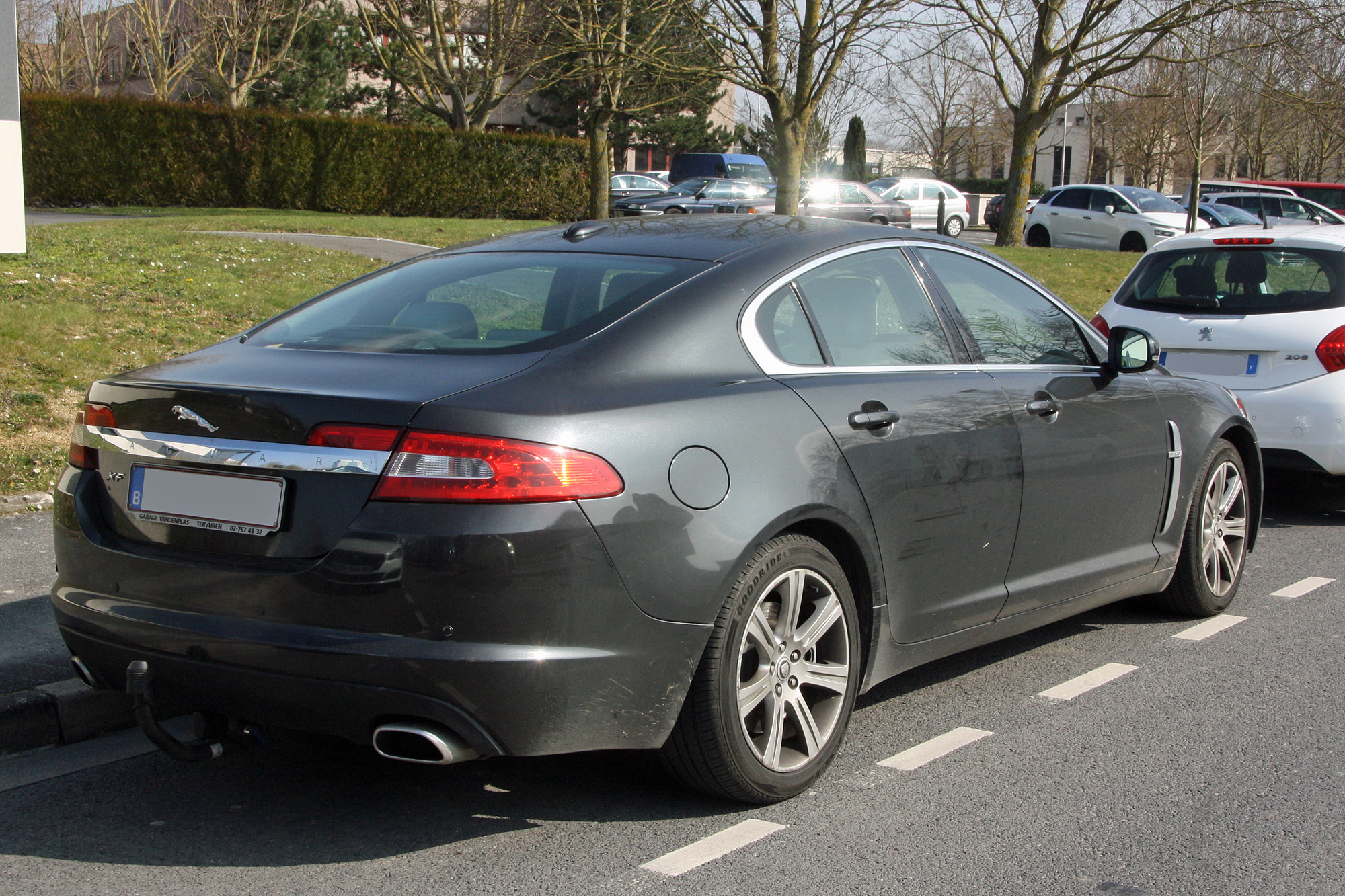 Jaguar XF X250 phase 1