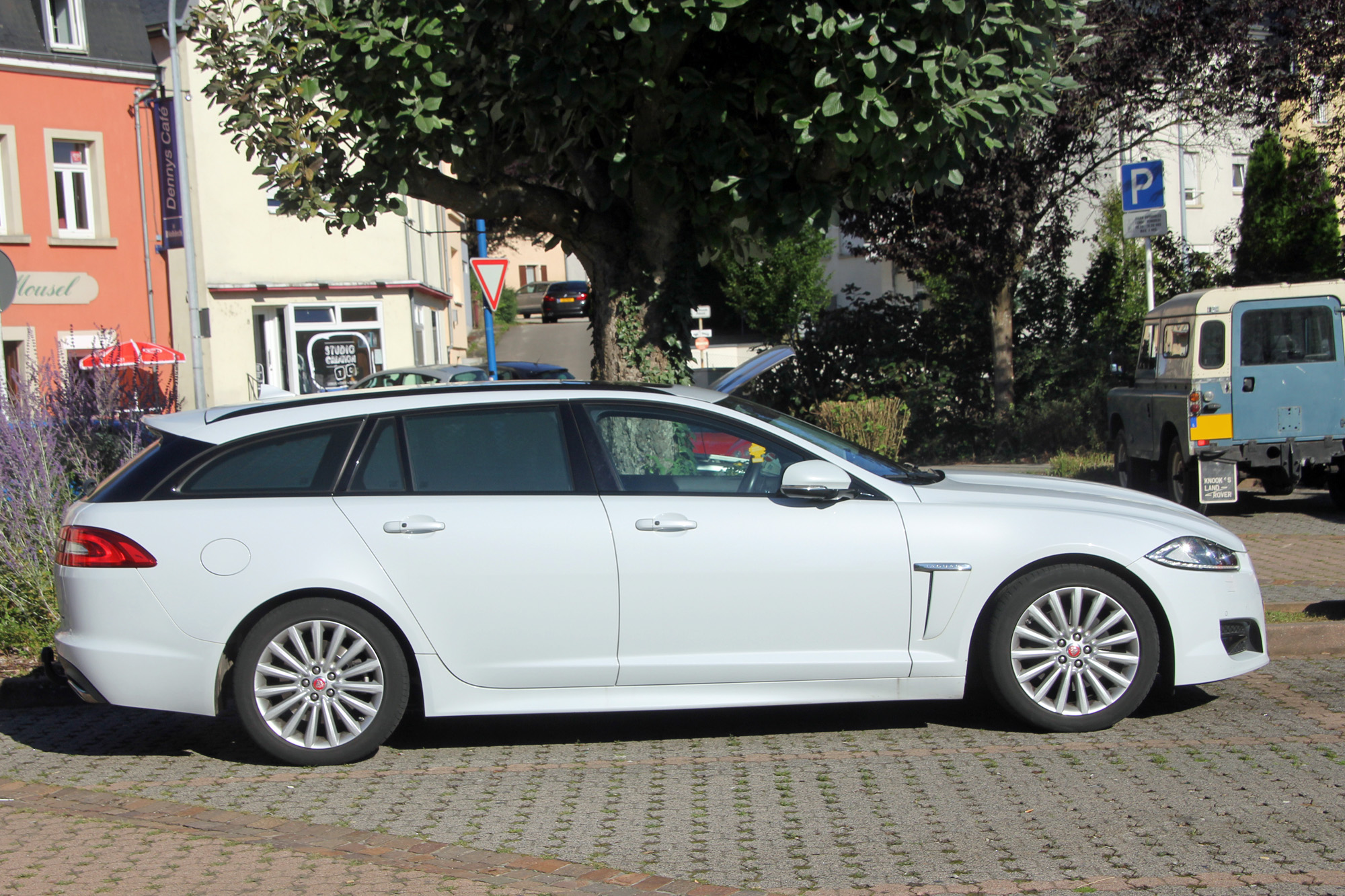 Jaguar XF X250 phase 2