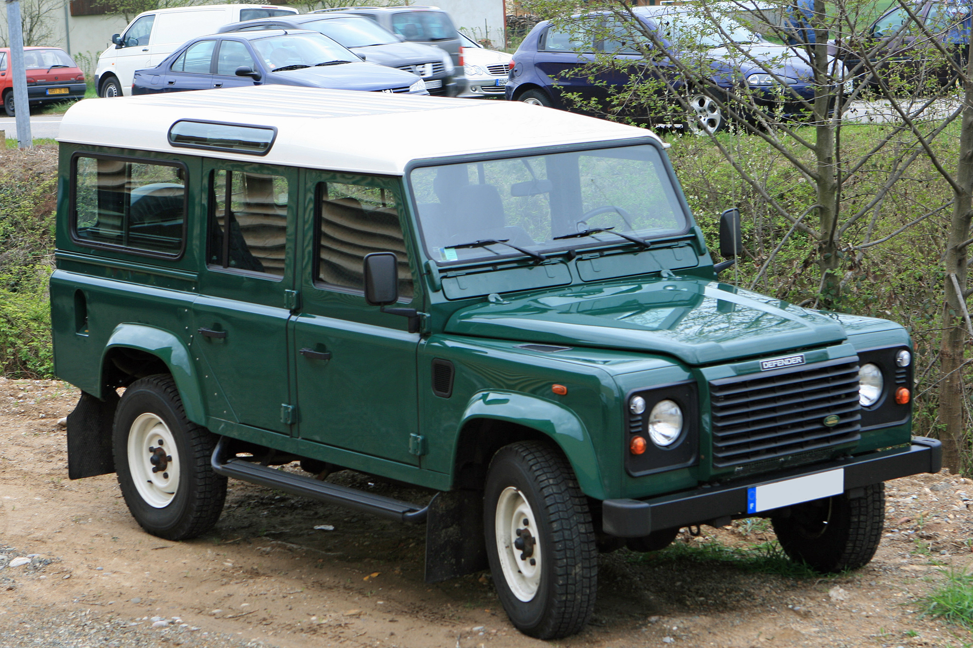 Land Rover Defender